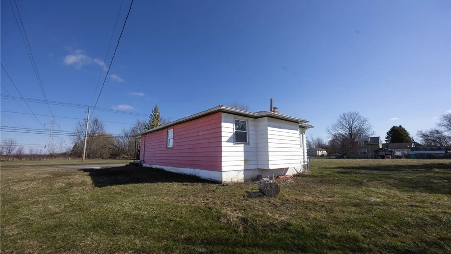 Property at 5629 Girard Avenue, Niagara Falls, NY 14304 11