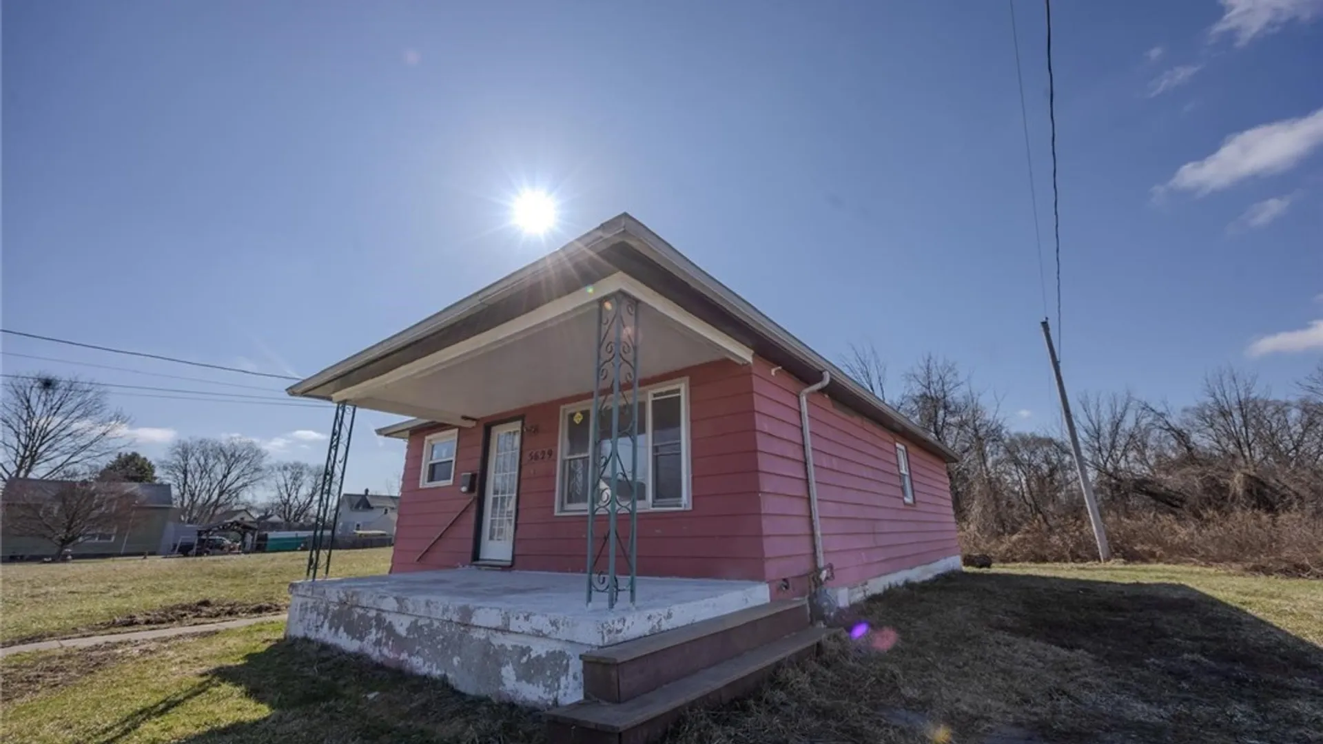 Property at 5629 Girard Avenue, Niagara Falls, NY 14304 2