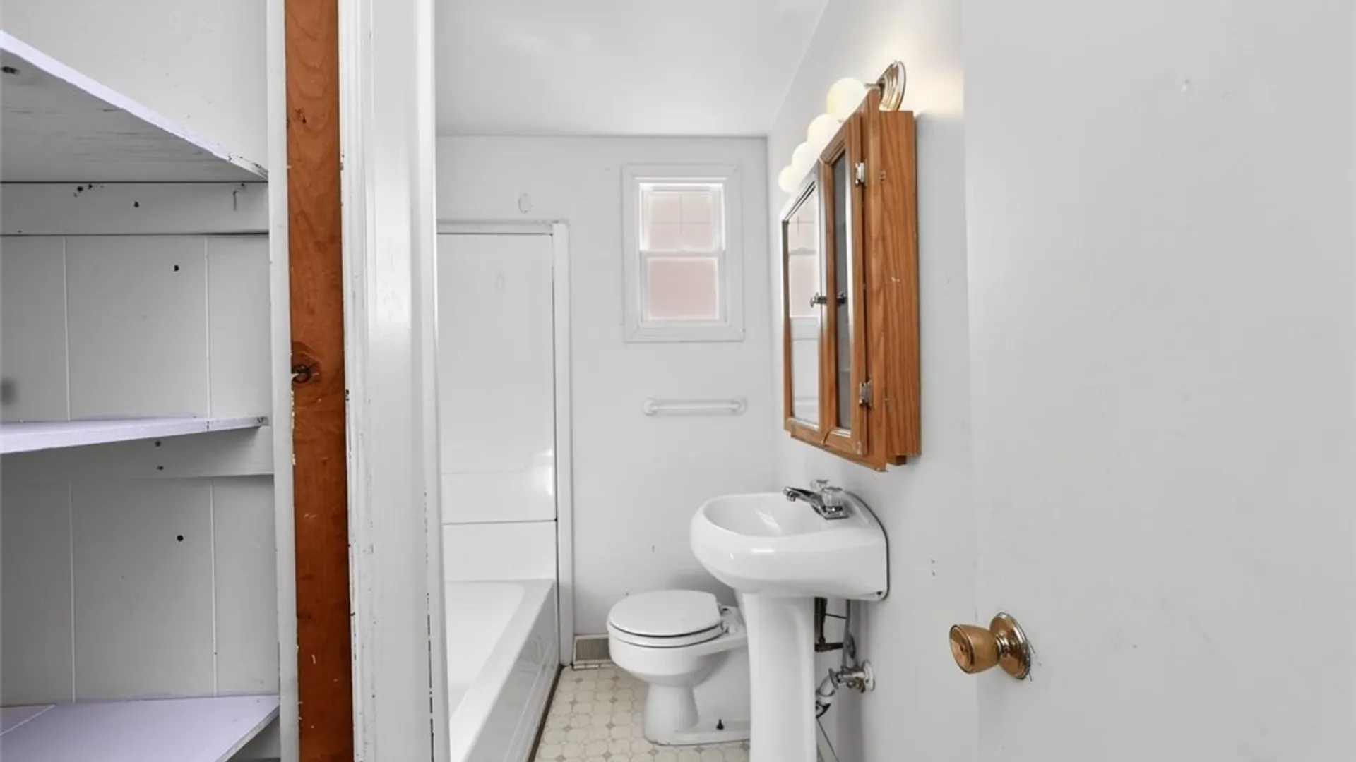 Property at 5629 Girard Avenue, Niagara Falls, NY 14304 29