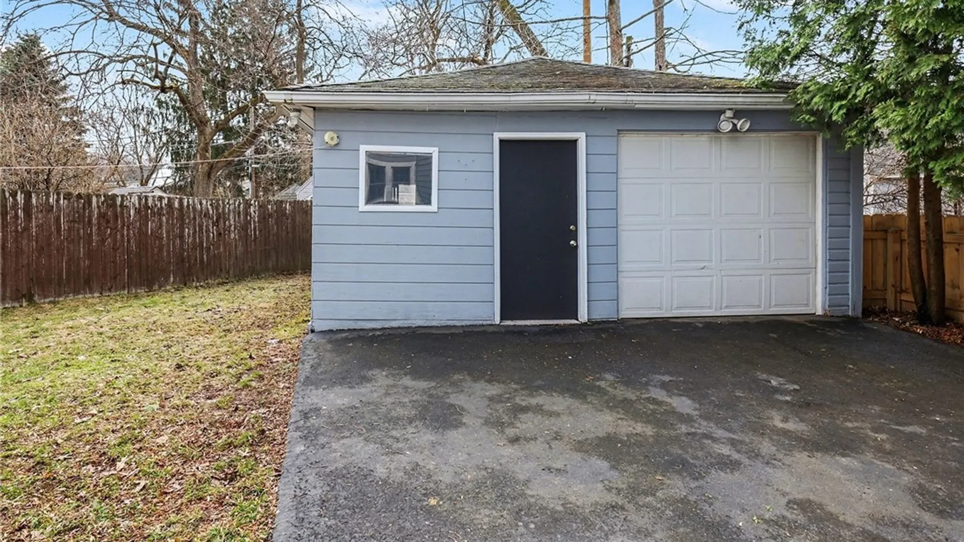 Property at 650 Winona Boulevard, Irondequoit, NY 14617 23