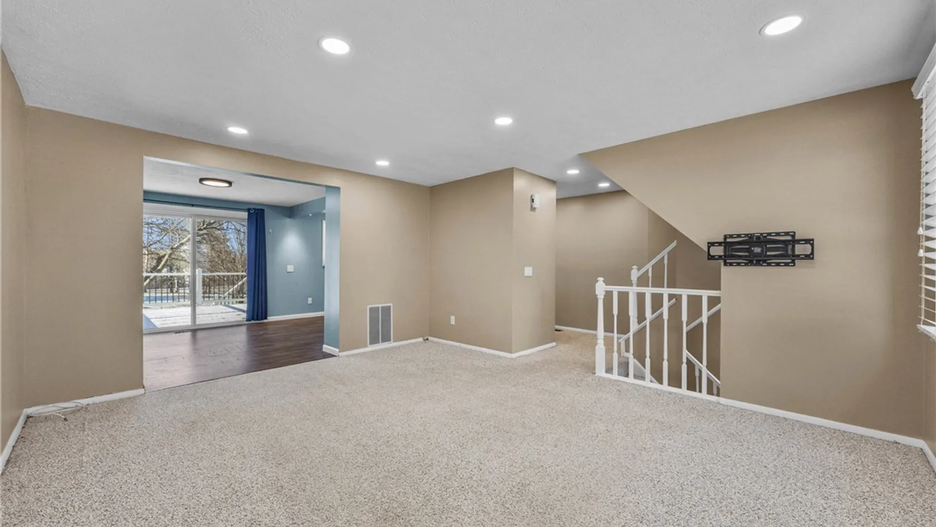 Property at 5 Bramblewood Lane, Penfield, NY 14526 15