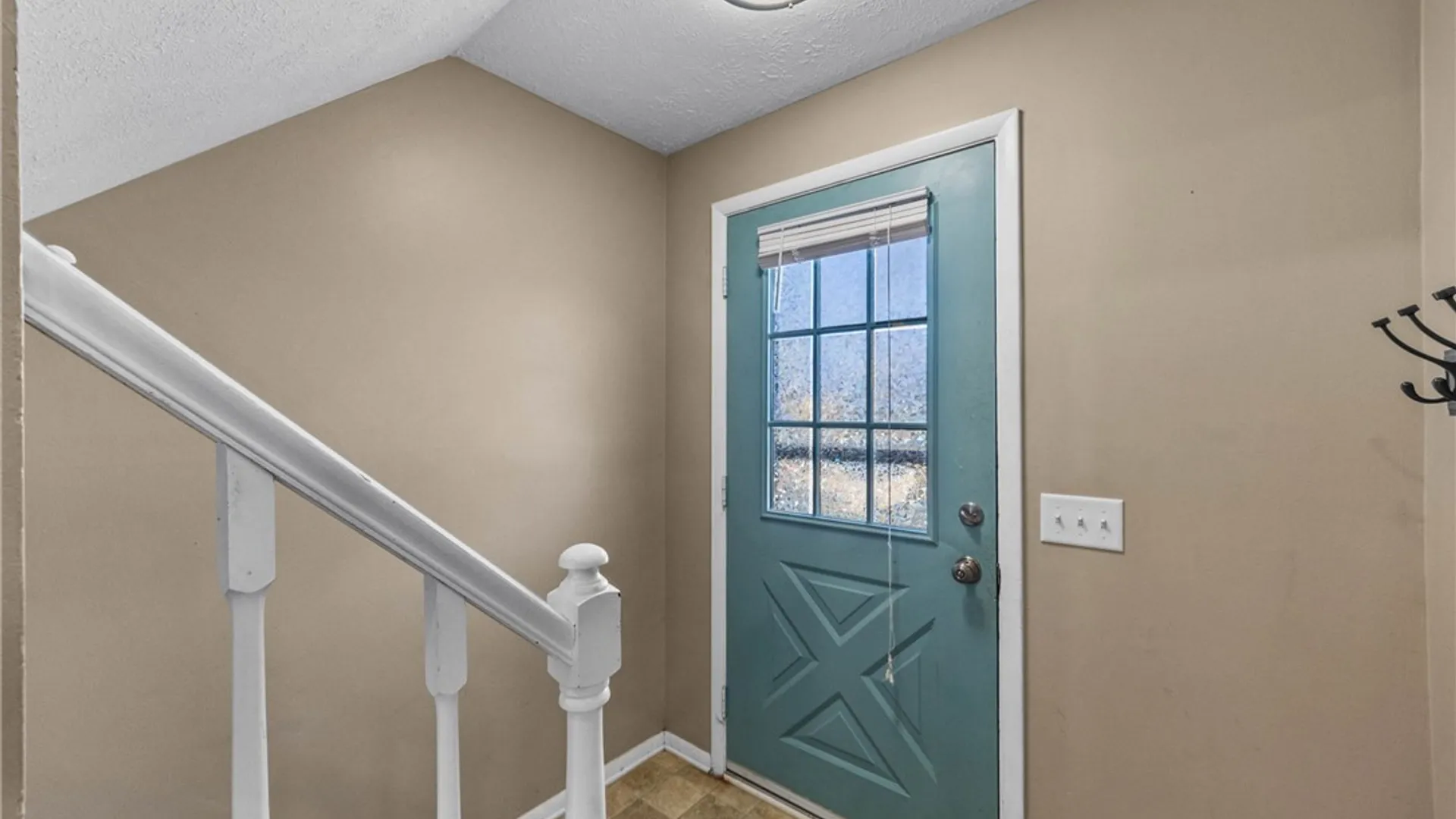 Property at 5 Bramblewood Lane, Penfield, NY 14526 6