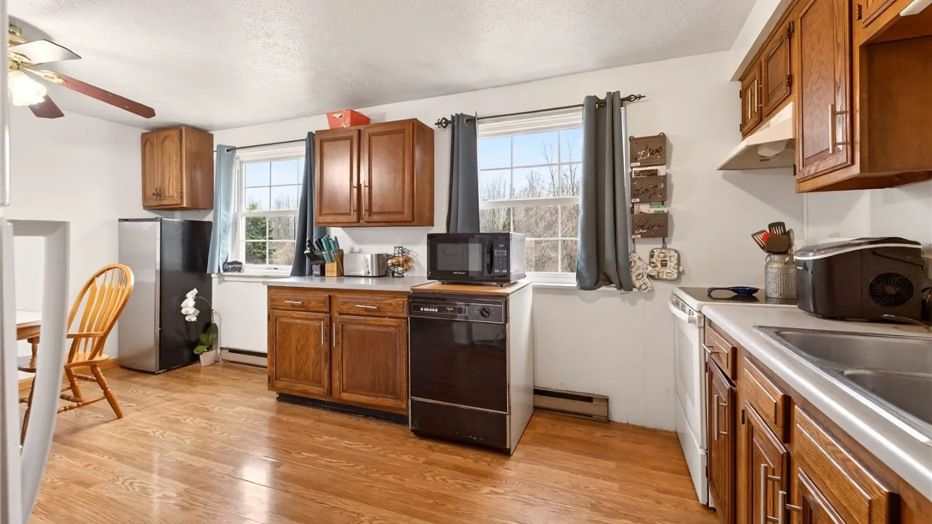 Property at 6700 Coe Road, Livonia, NY 14487 9