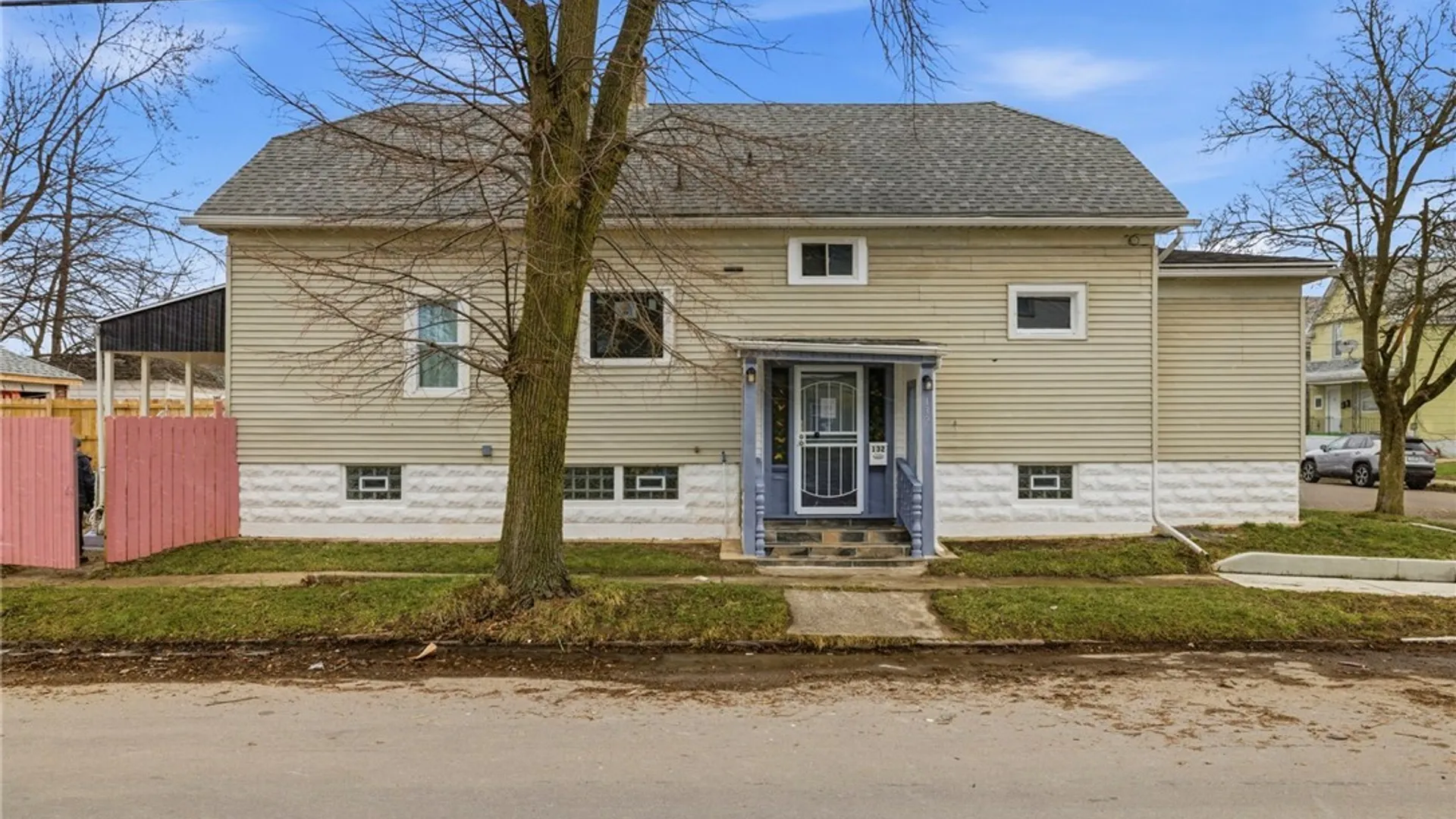 Property at 132 Goembel Avenue, Buffalo, NY 14211 2