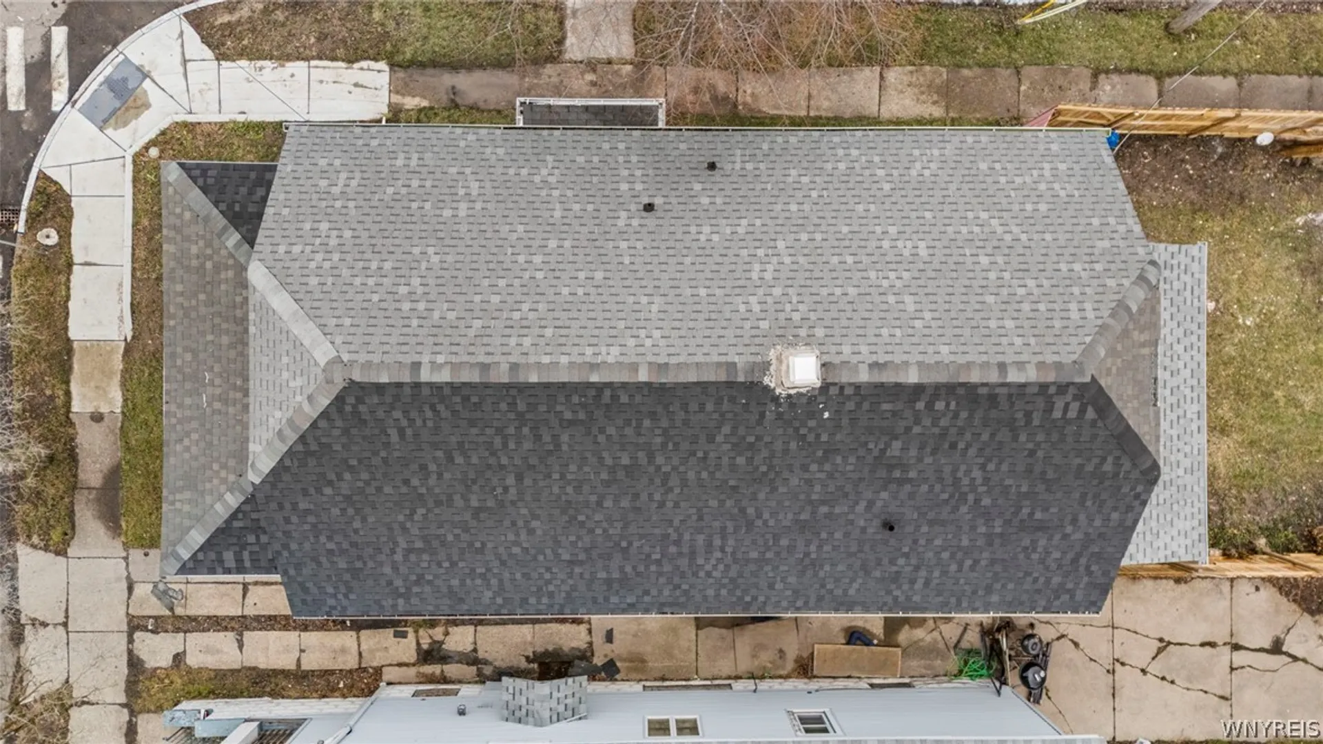 Property at 132 Goembel Avenue, Buffalo, NY 14211 44
