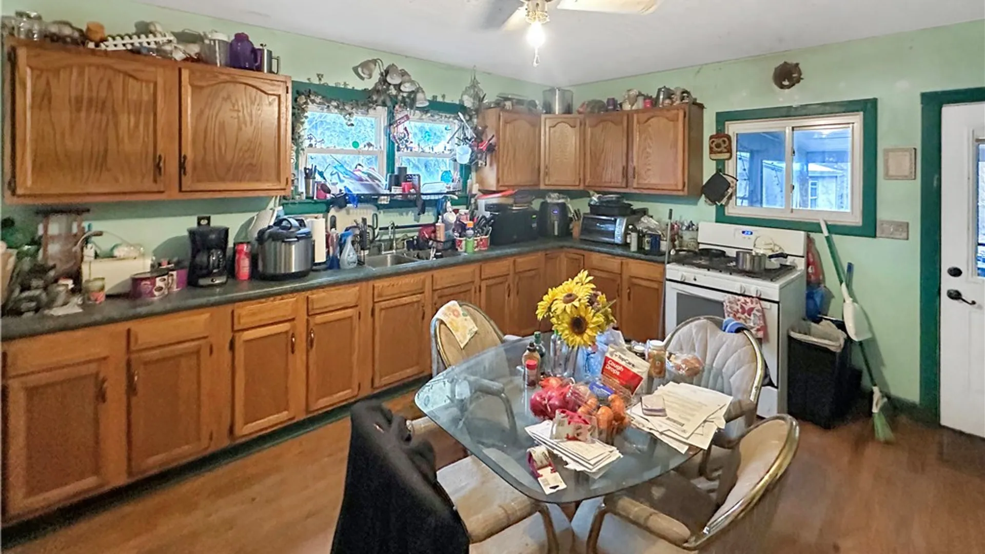 Property at 1022 Onondaga Road, Camillus, NY 13031 10