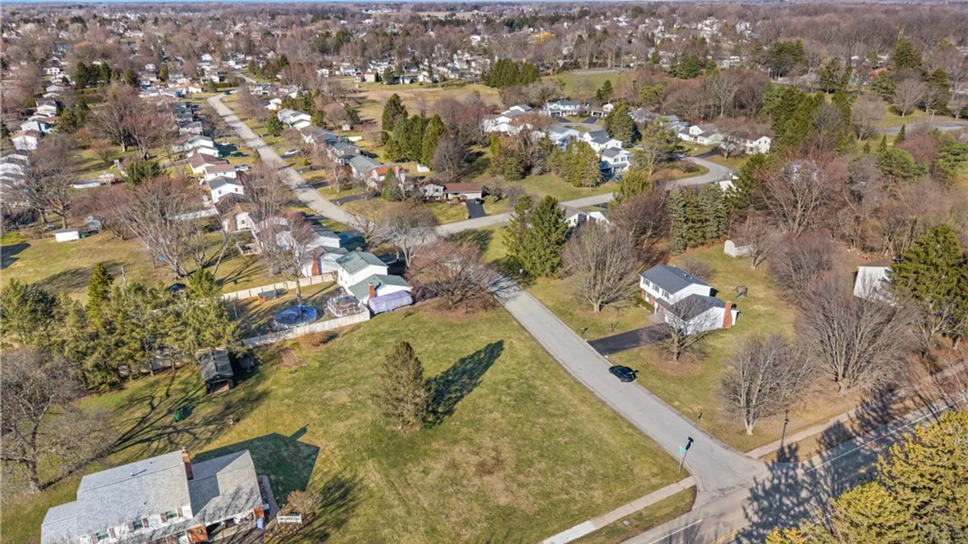 Property at 668 Embury Road, Penfield, NY 14625 3