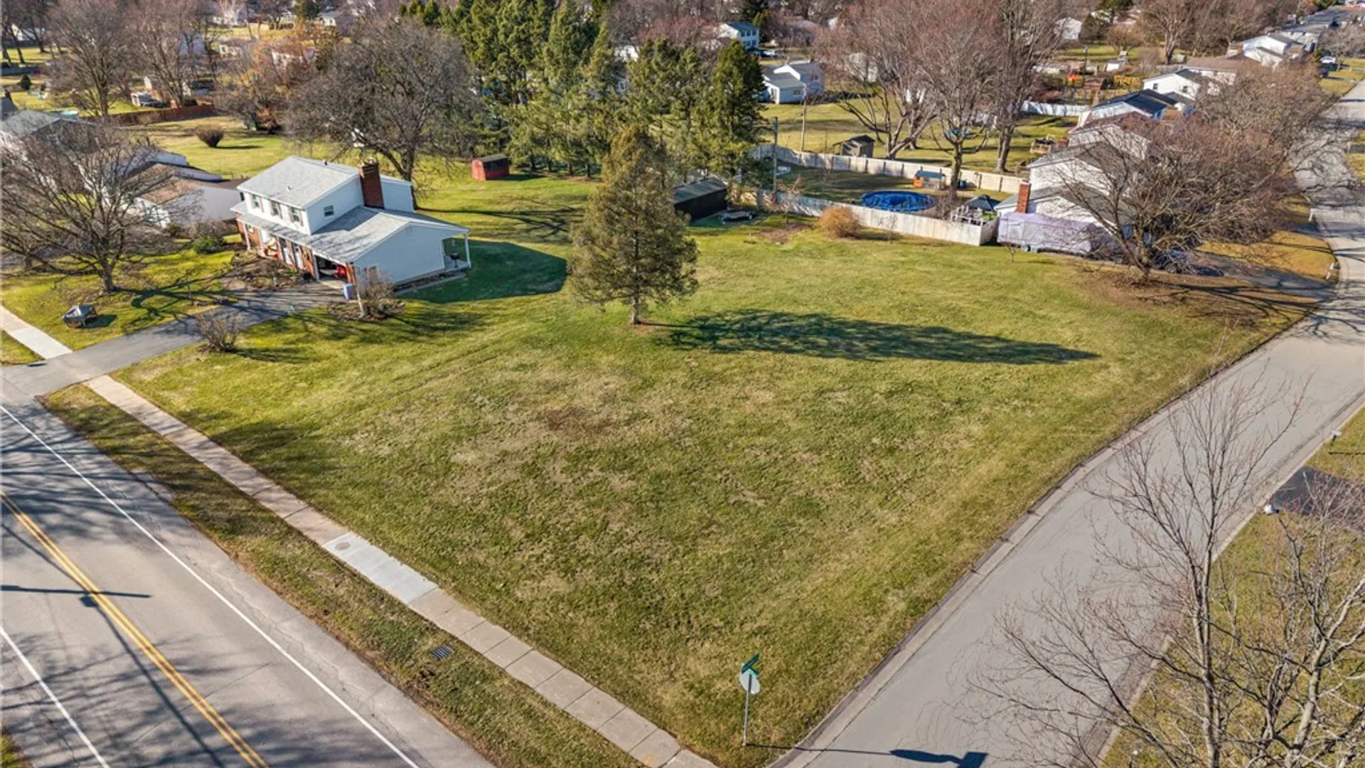 Property at 668 Embury Road, Penfield, NY 14625 6