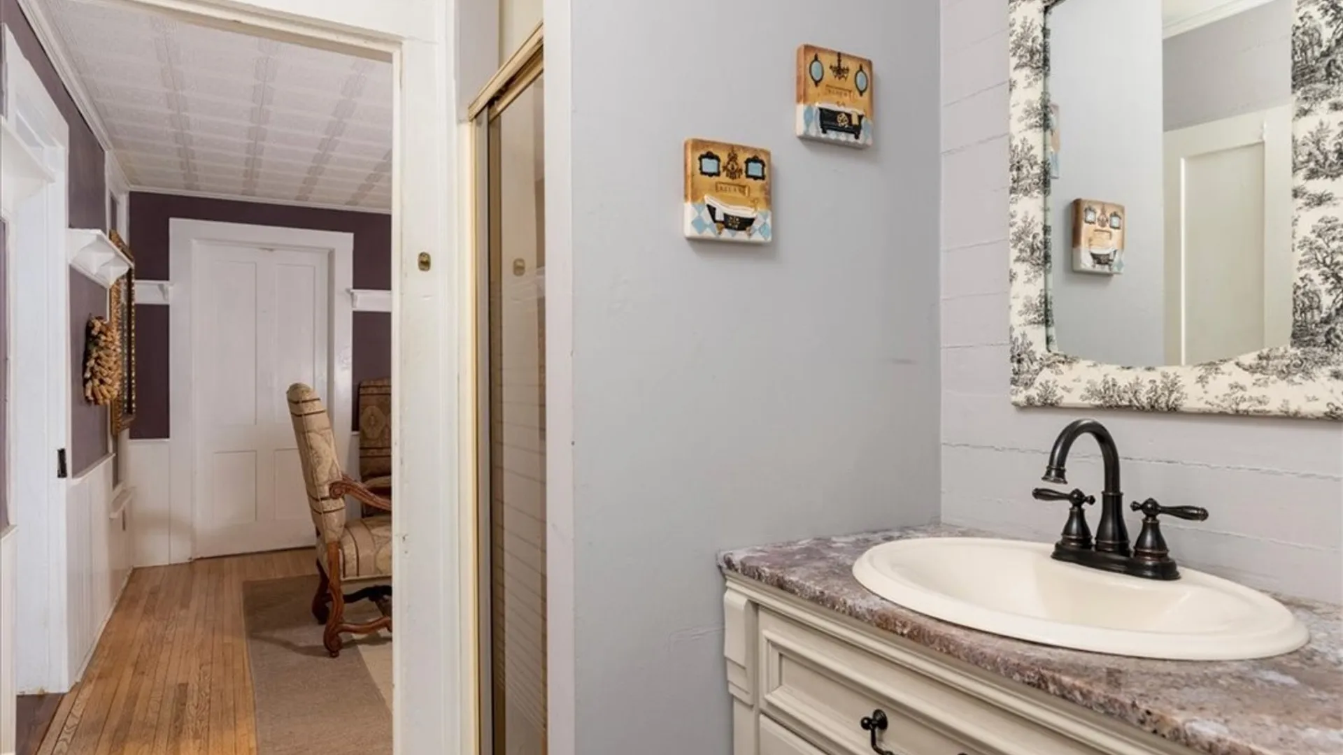 Property at 139 Maple Rd, Aurora, NY 14052 15