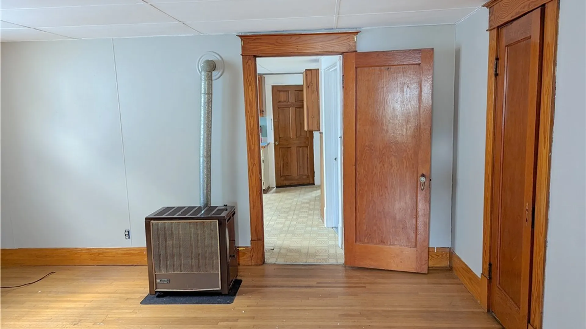 Property at 96 Fredro Street, Buffalo, NY 14206 11