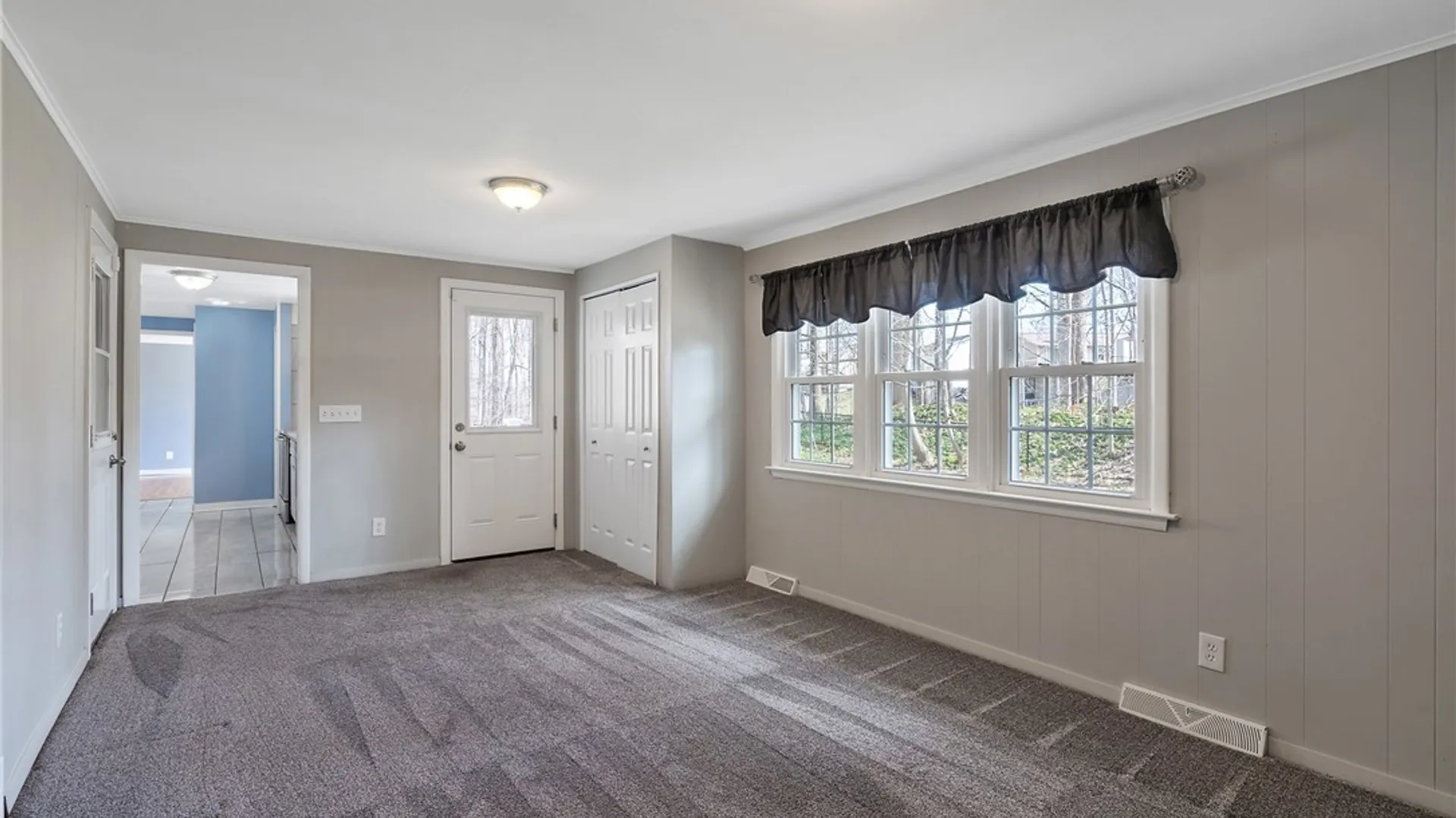 Property at 131 Sagamore Drive, Clay, NY 13090 23