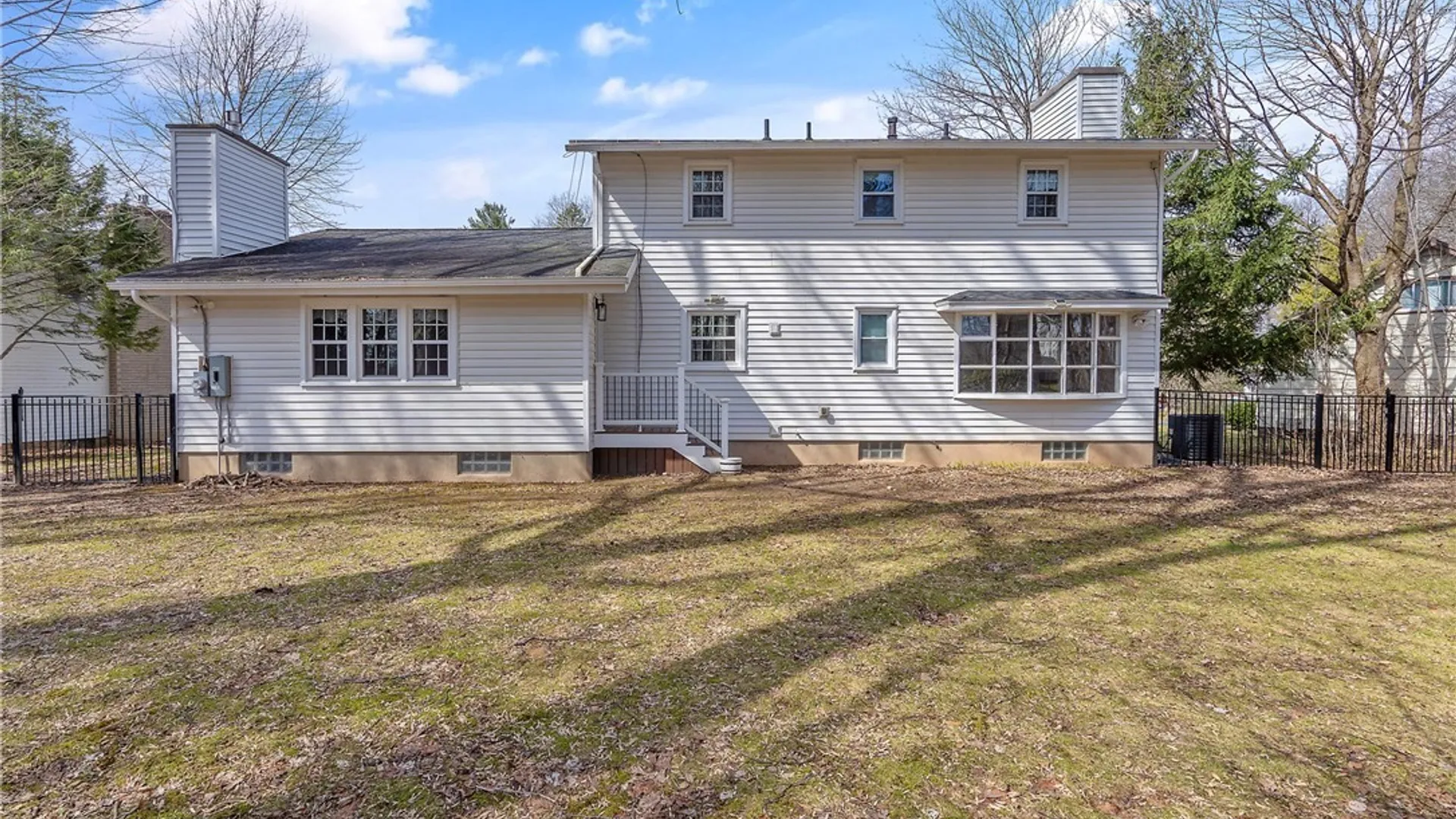 Property at 131 Sagamore Drive, Clay, NY 13090 38