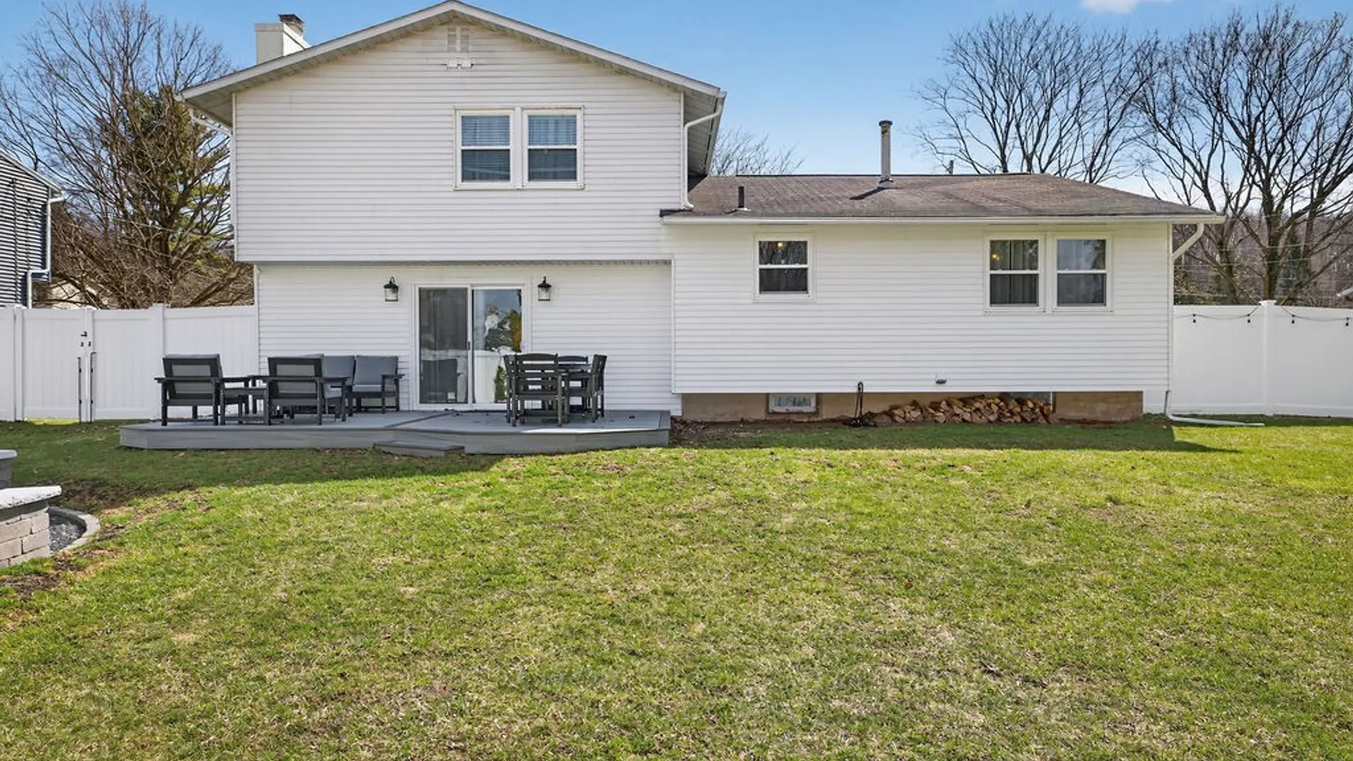 Property at 104 Mallard Drive, Camillus, NY 13031 5