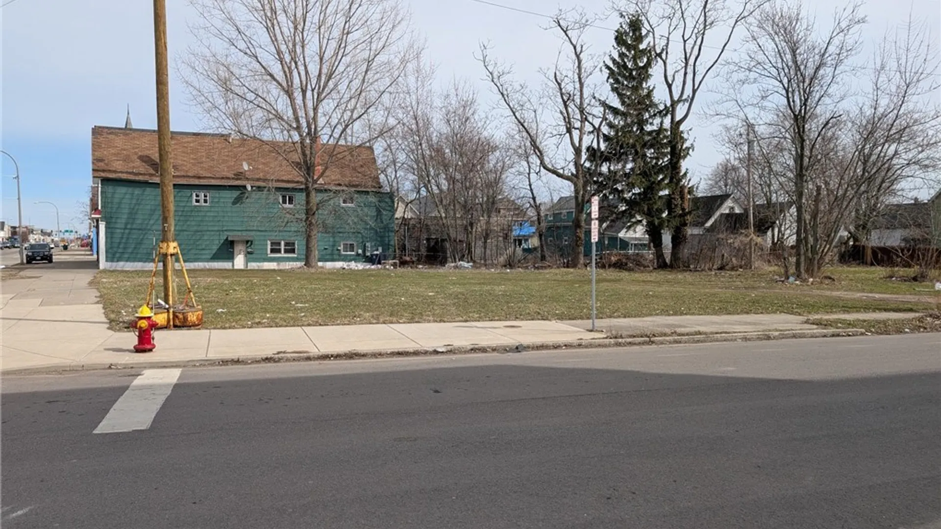 Property at 1385 Broadway, Buffalo, NY 14212 3