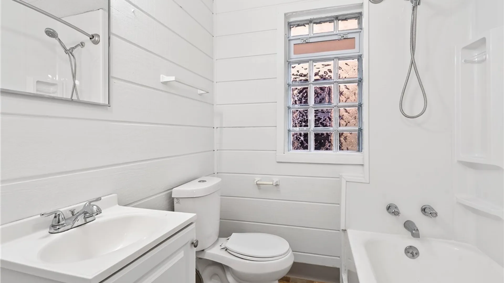 Property at 76 Vernon Place, Buffalo, NY 14214 10