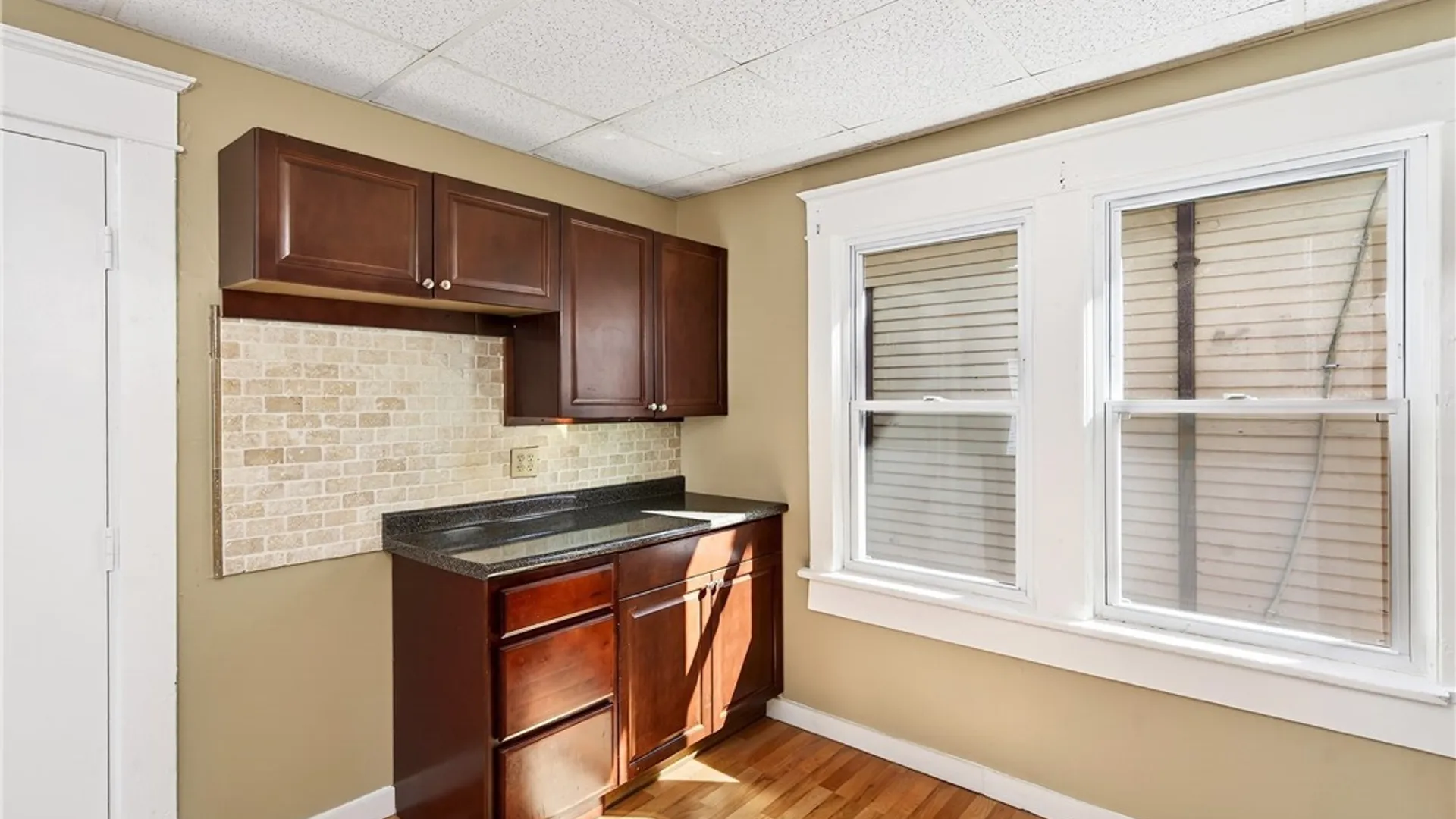 Property at 76 Vernon Place, Buffalo, NY 14214 21