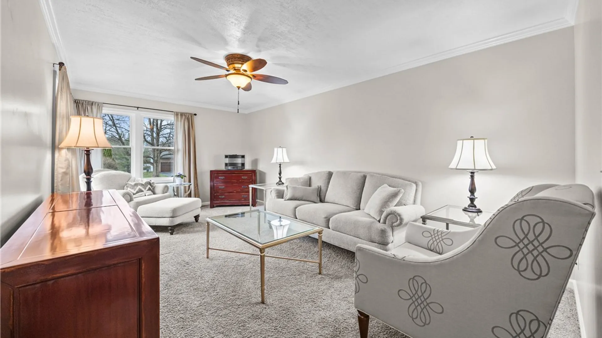 Property at 4 Putting Green Lane, Perinton, NY 14526 19