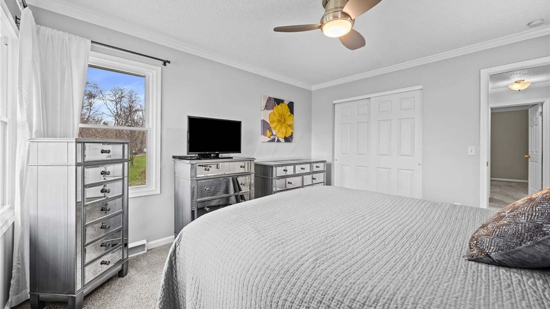 Property at 4 Putting Green Lane, Perinton, NY 14526 23