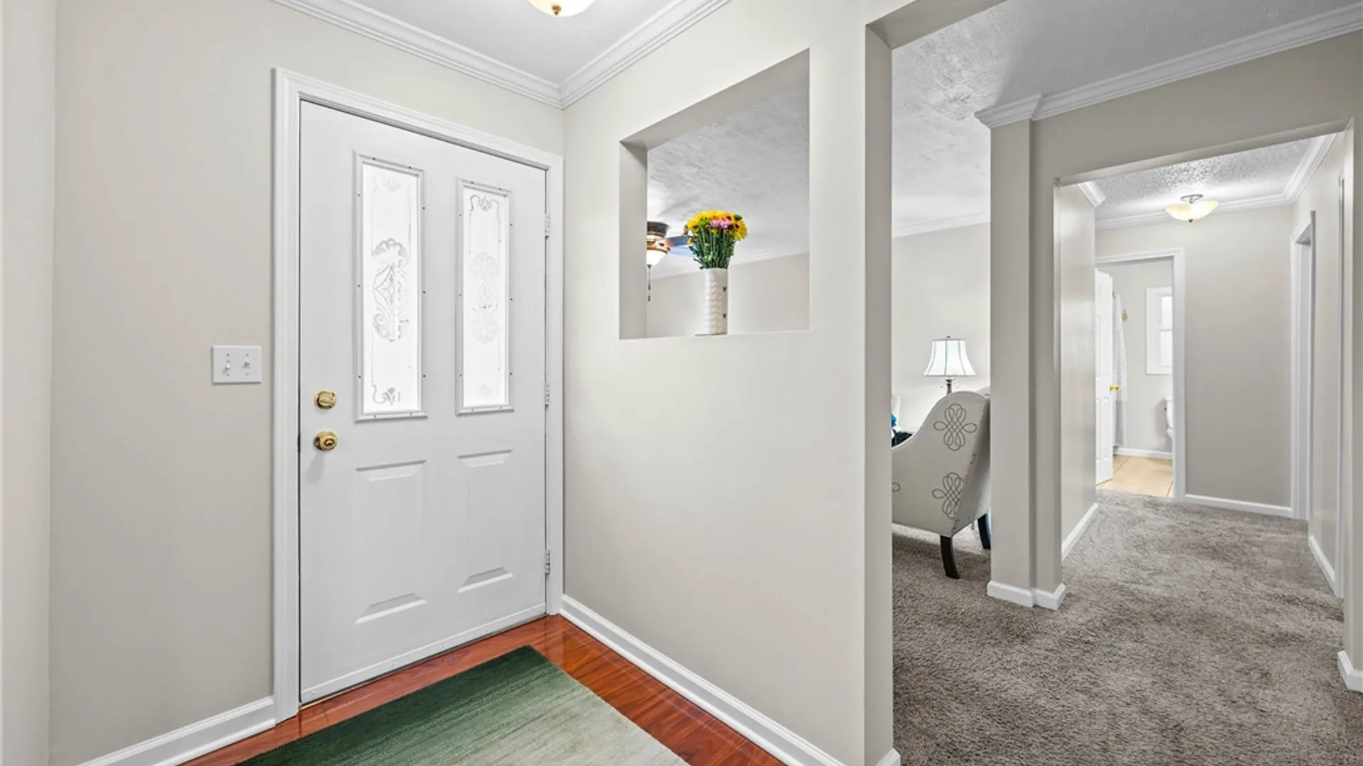 Property at 4 Putting Green Lane, Perinton, NY 14526 3