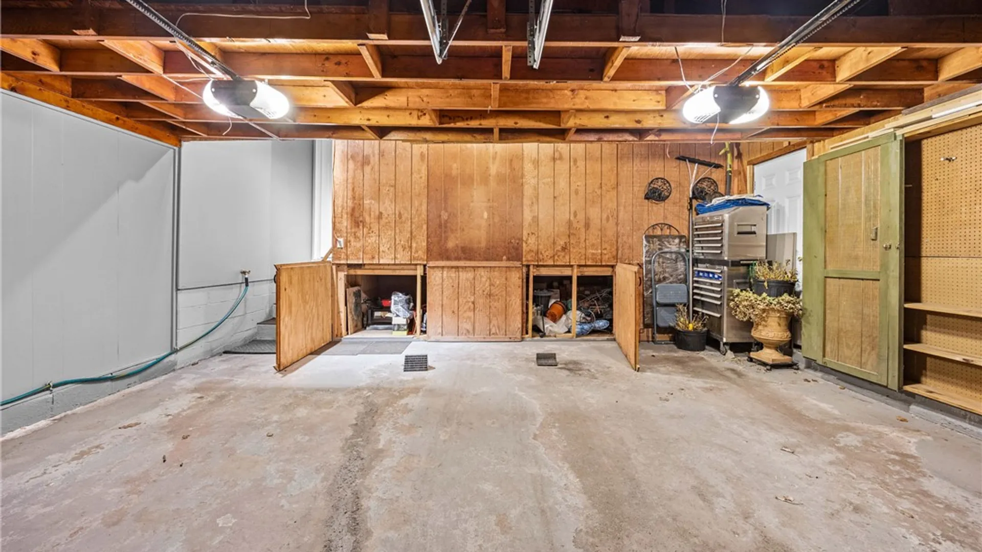 Property at 4 Putting Green Lane, Perinton, NY 14526 43