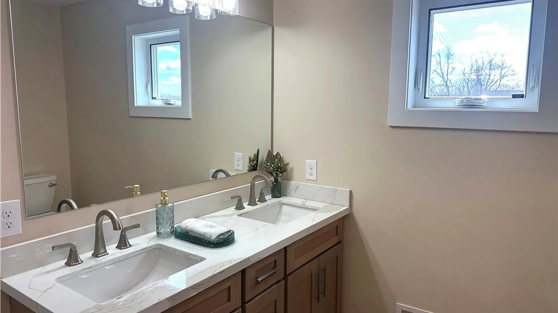 Property at 1 Stella Lane, Ogden, NY 14559 28