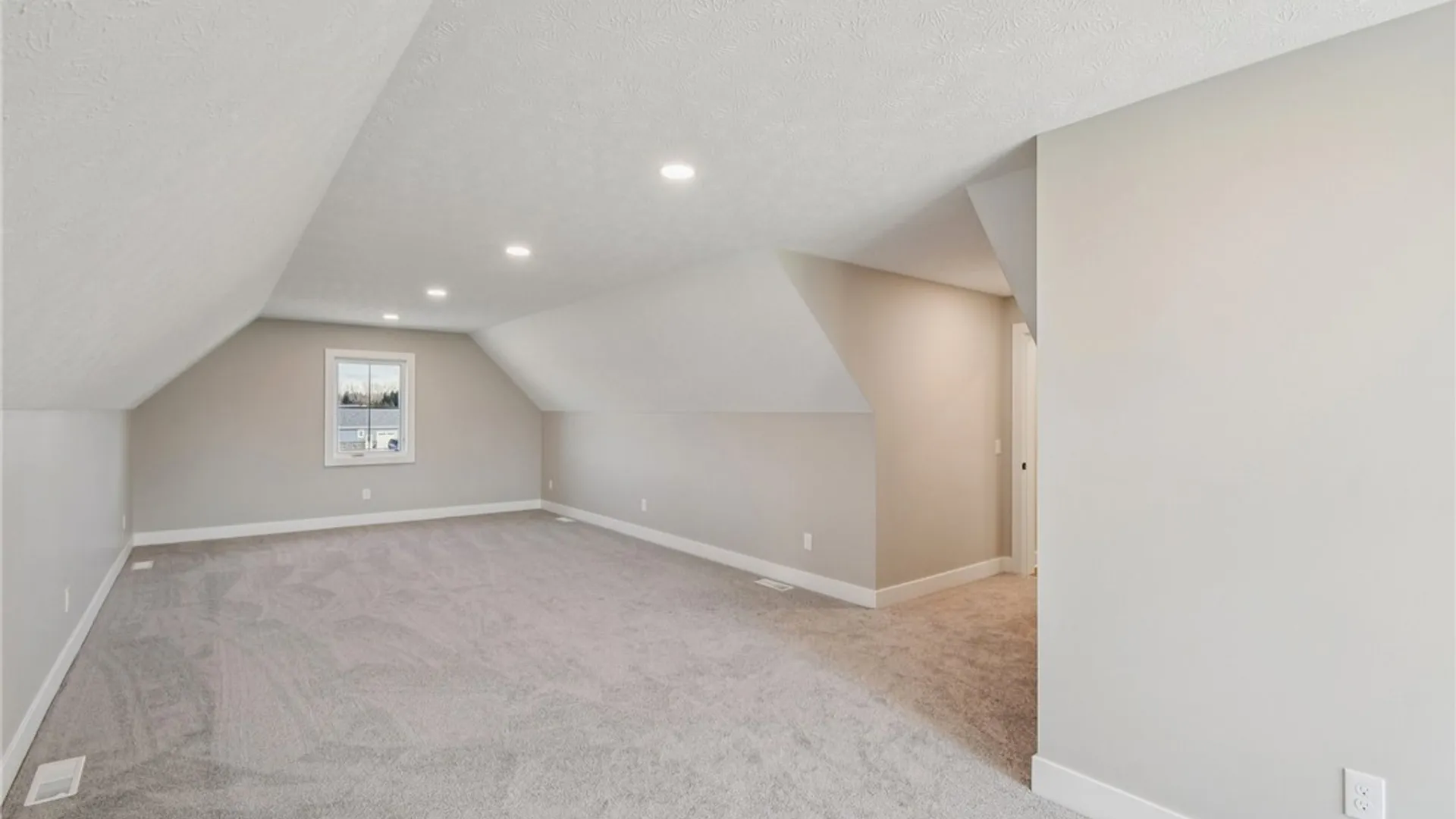 Property at 1 Stella Lane, Ogden, NY 14559 38