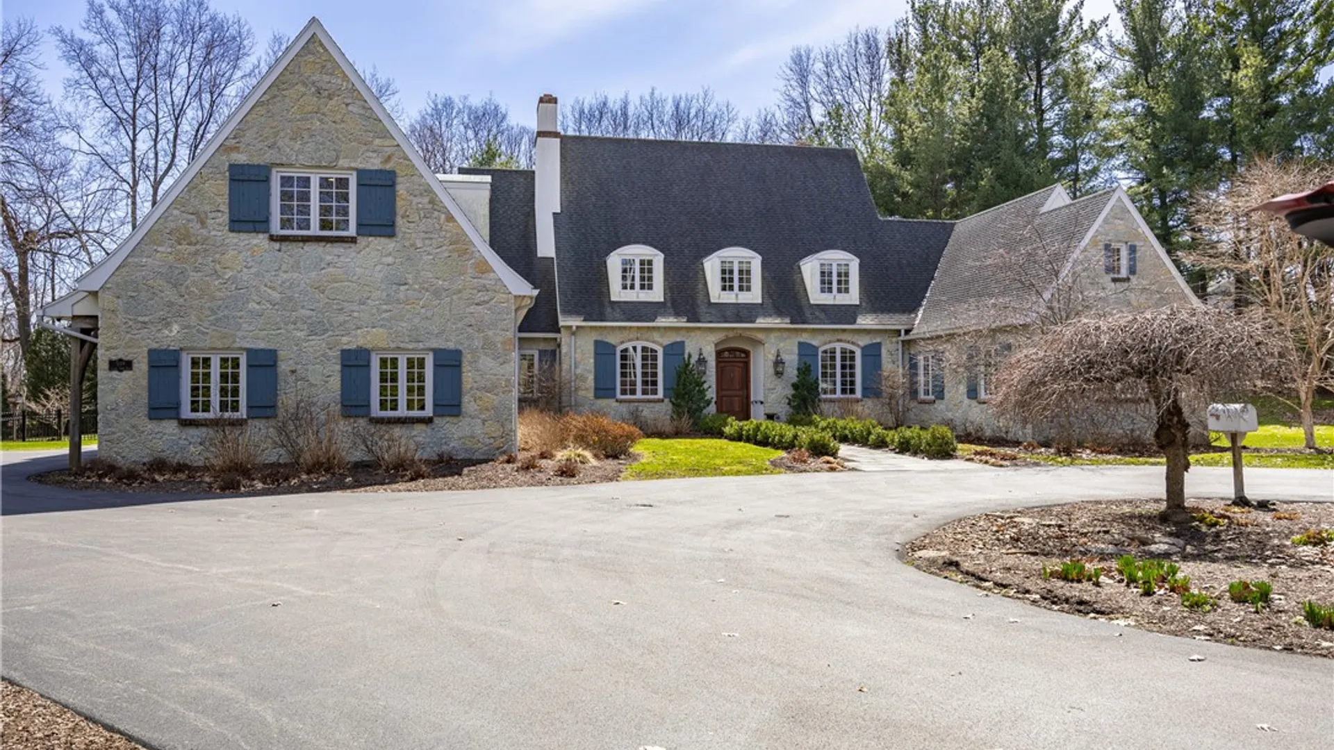 Property at 509 Allens Creek Road, Pittsford, NY 14618 4