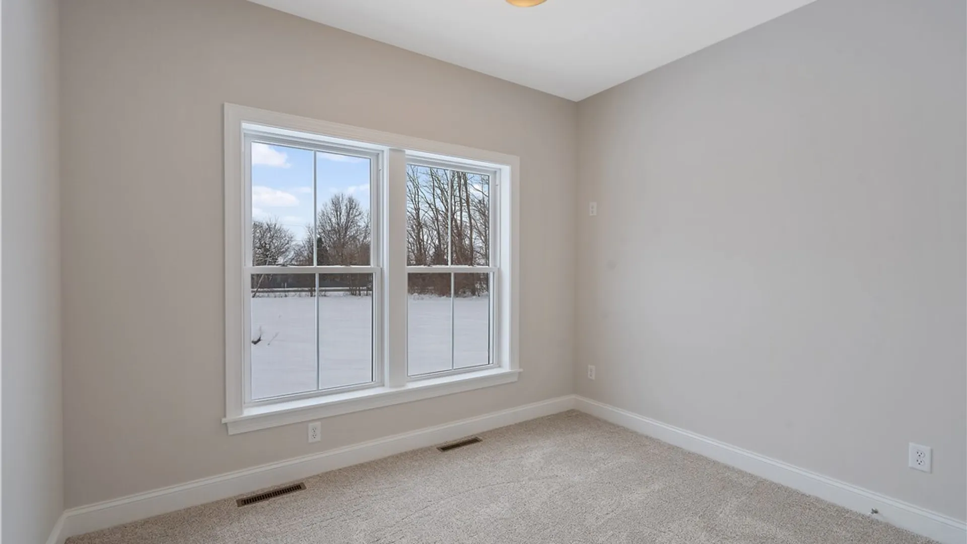 Property at 109 Terwillager Lane, Manlius, NY 13116 16