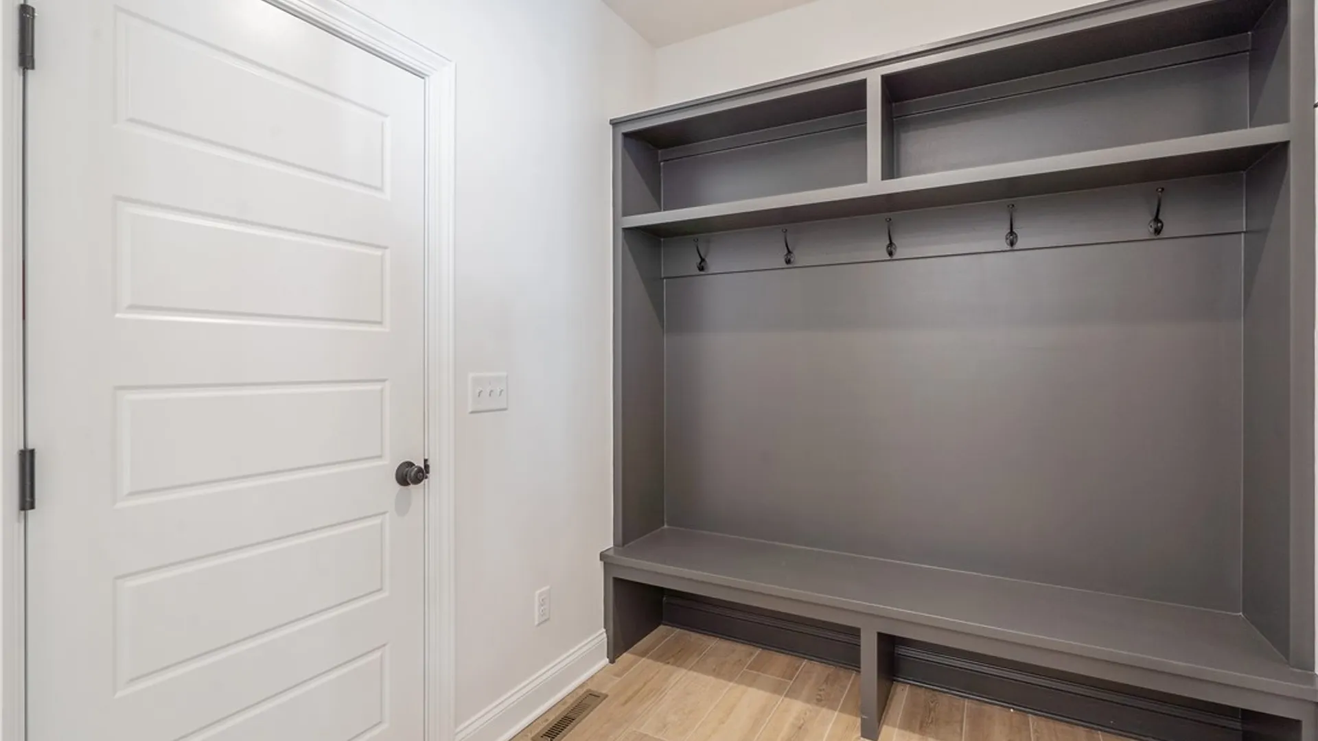 Property at 111 Terwillager Lane, Manlius, NY 13116 15