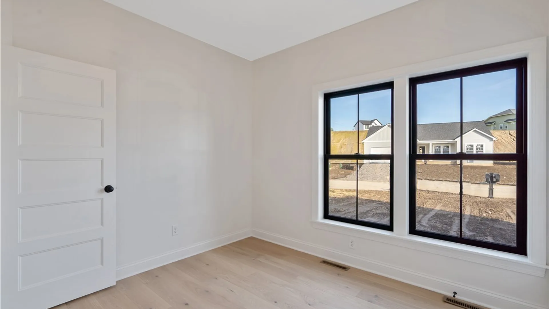 Property at 111 Terwillager Lane, Manlius, NY 13116 21