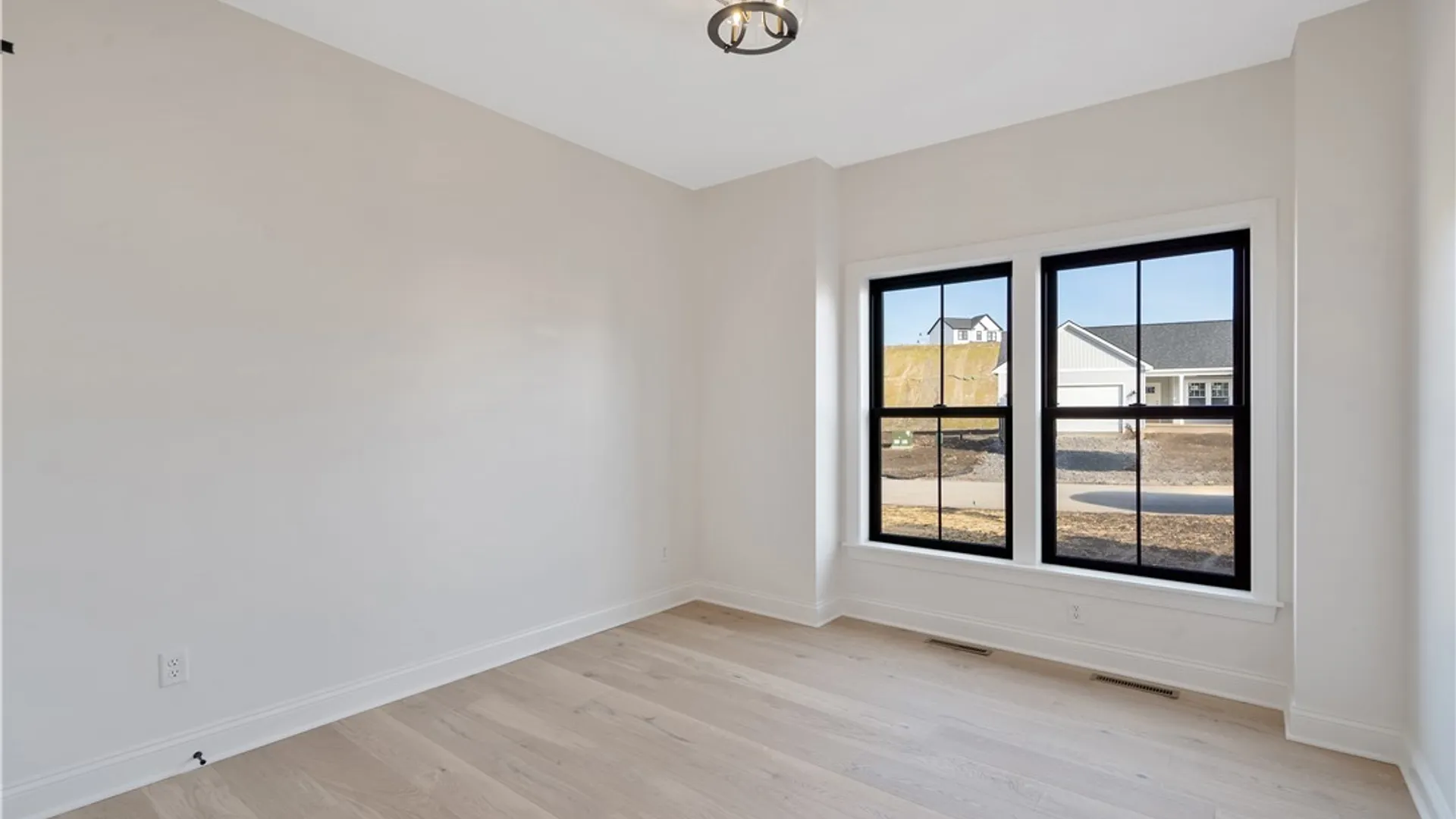 Property at 111 Terwillager Lane, Manlius, NY 13116 22