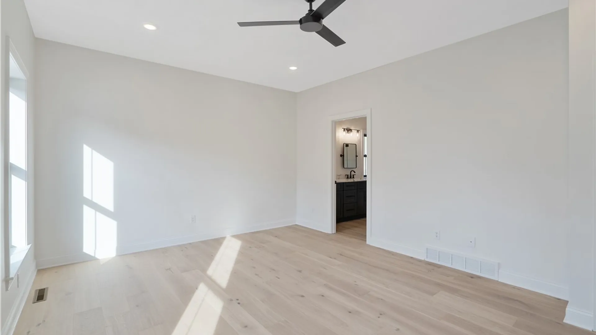 Property at 111 Terwillager Lane, Manlius, NY 13116 26