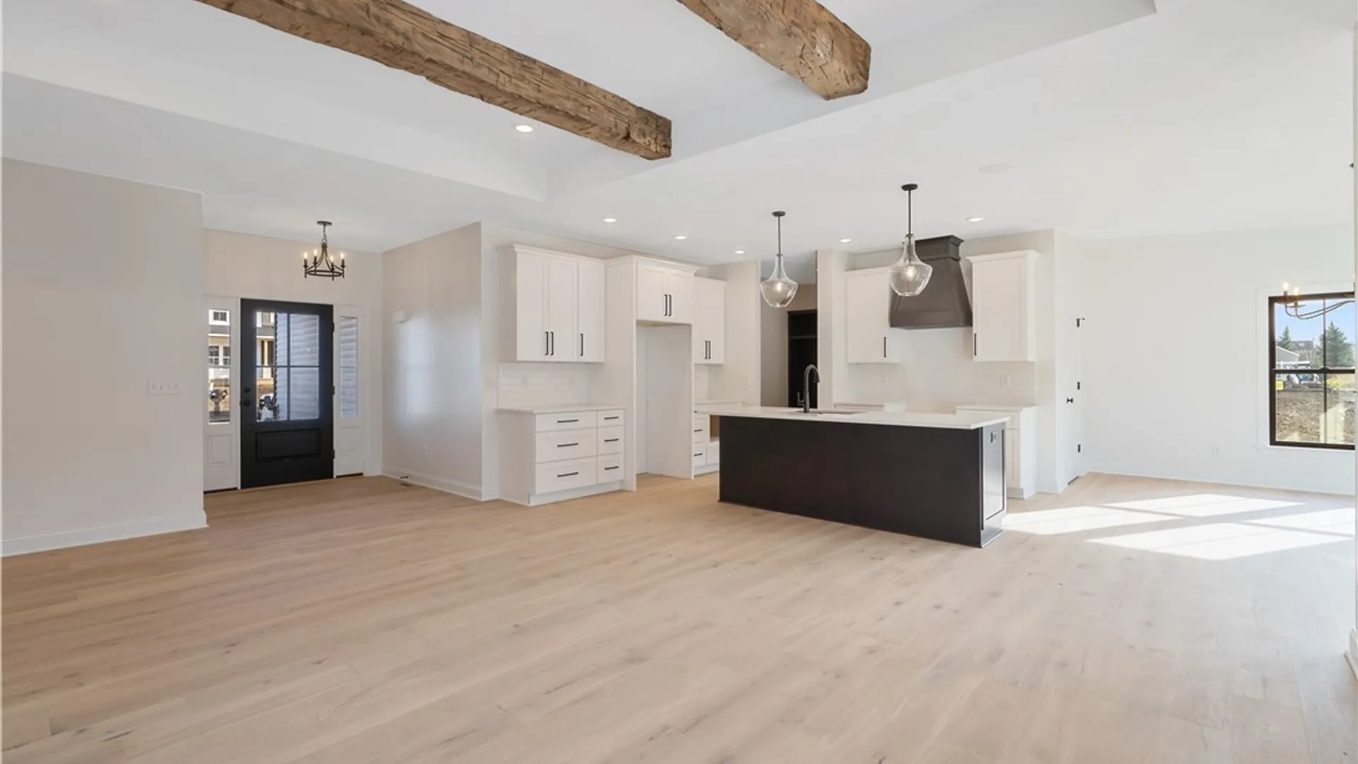 Property at 111 Terwillager Lane, Manlius, NY 13116 6