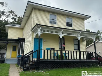 218 Main Street, Pomfret, NY 14063