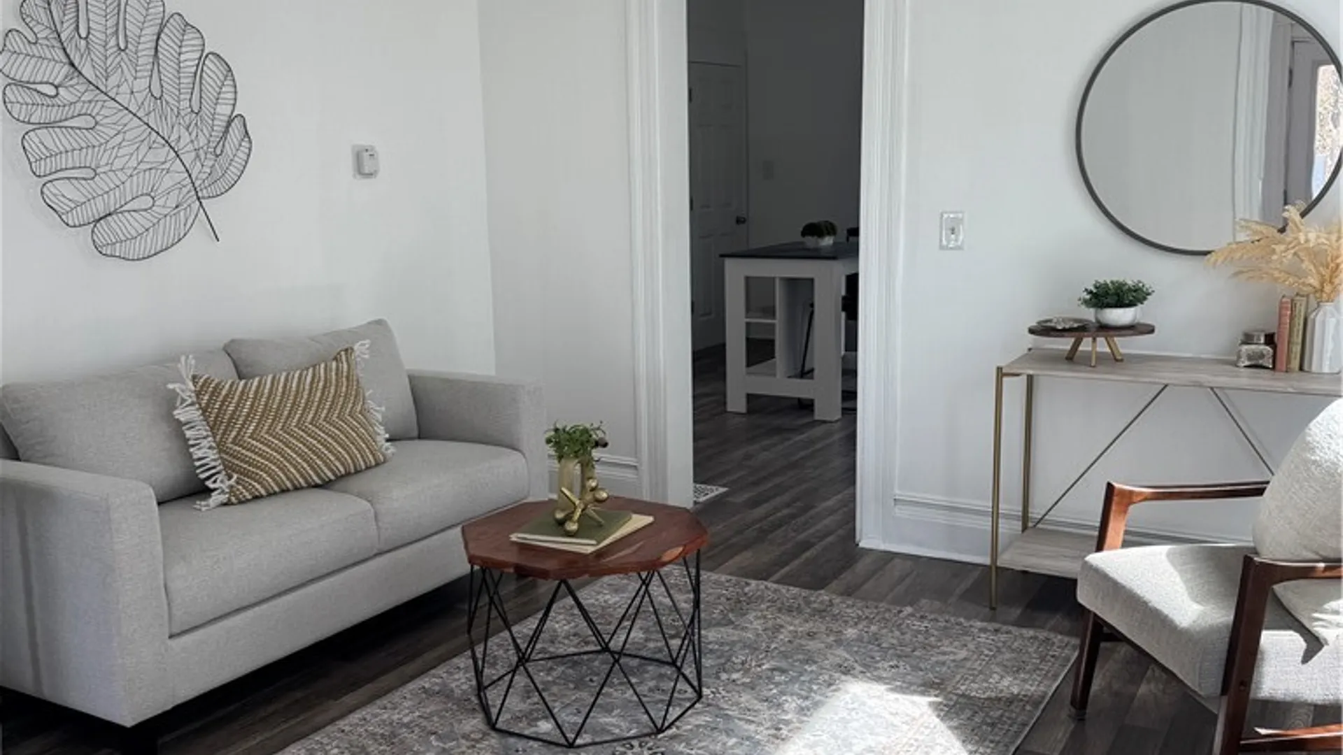 Property at 24 Bloomfield Place, Rochester, NY 14620 5