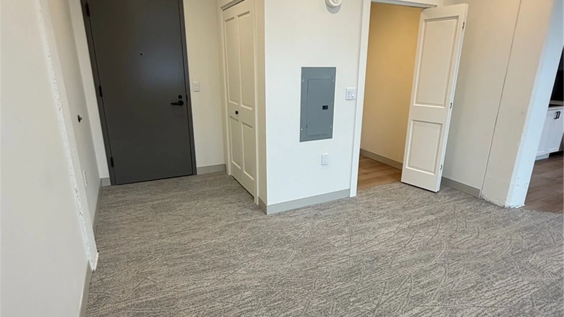 Property at 1117 Fayette Street, Syracuse, NY 13204 3