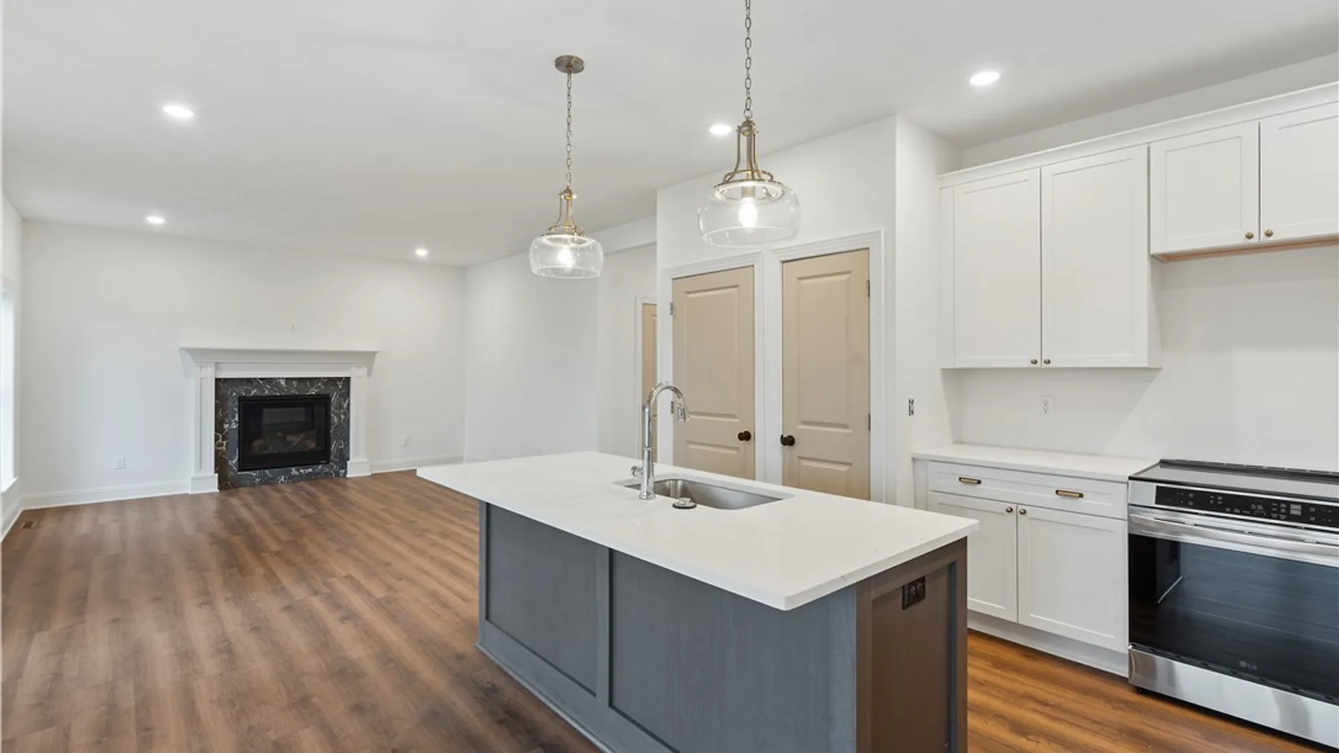 Property at 105 Terwillager Lane, Manlius, NY 13116 10