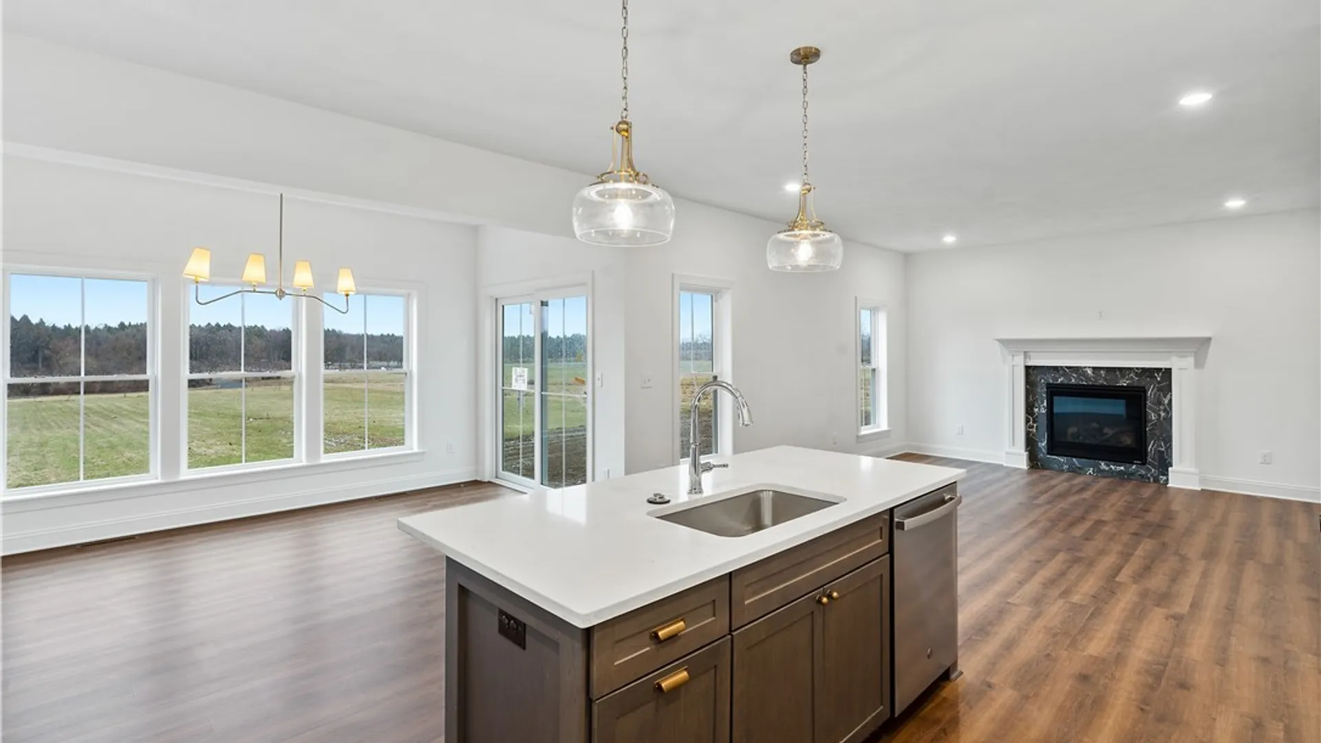 Property at 105 Terwillager Lane, Manlius, NY 13116 12