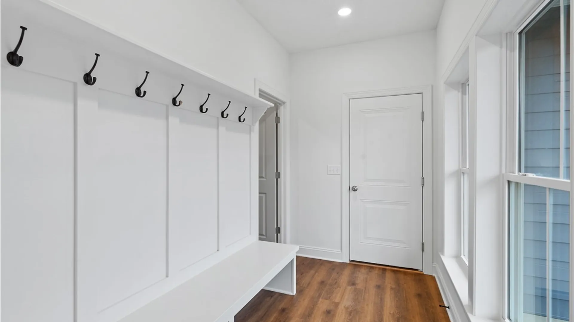 Property at 105 Terwillager Lane, Manlius, NY 13116 3