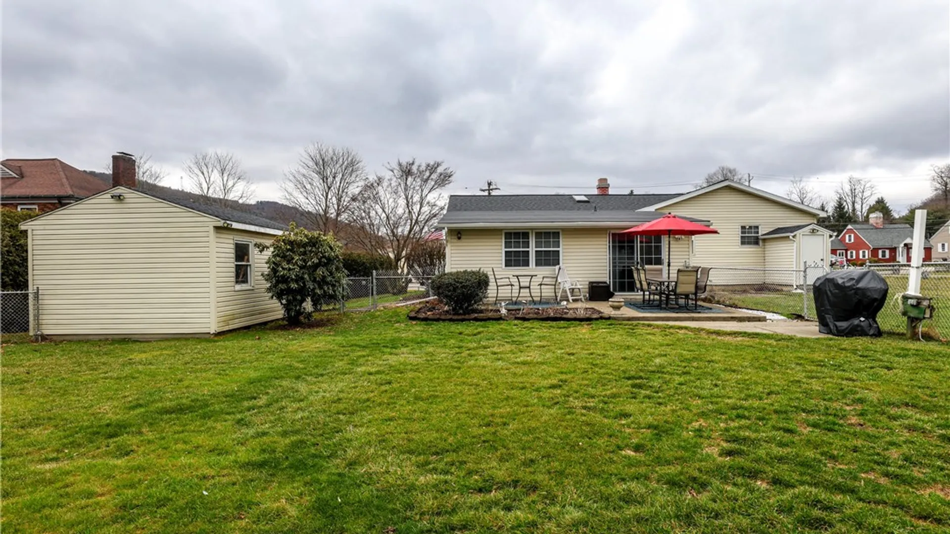 Property at 10 Coleman Avenue, Elmira, NY 14905 44