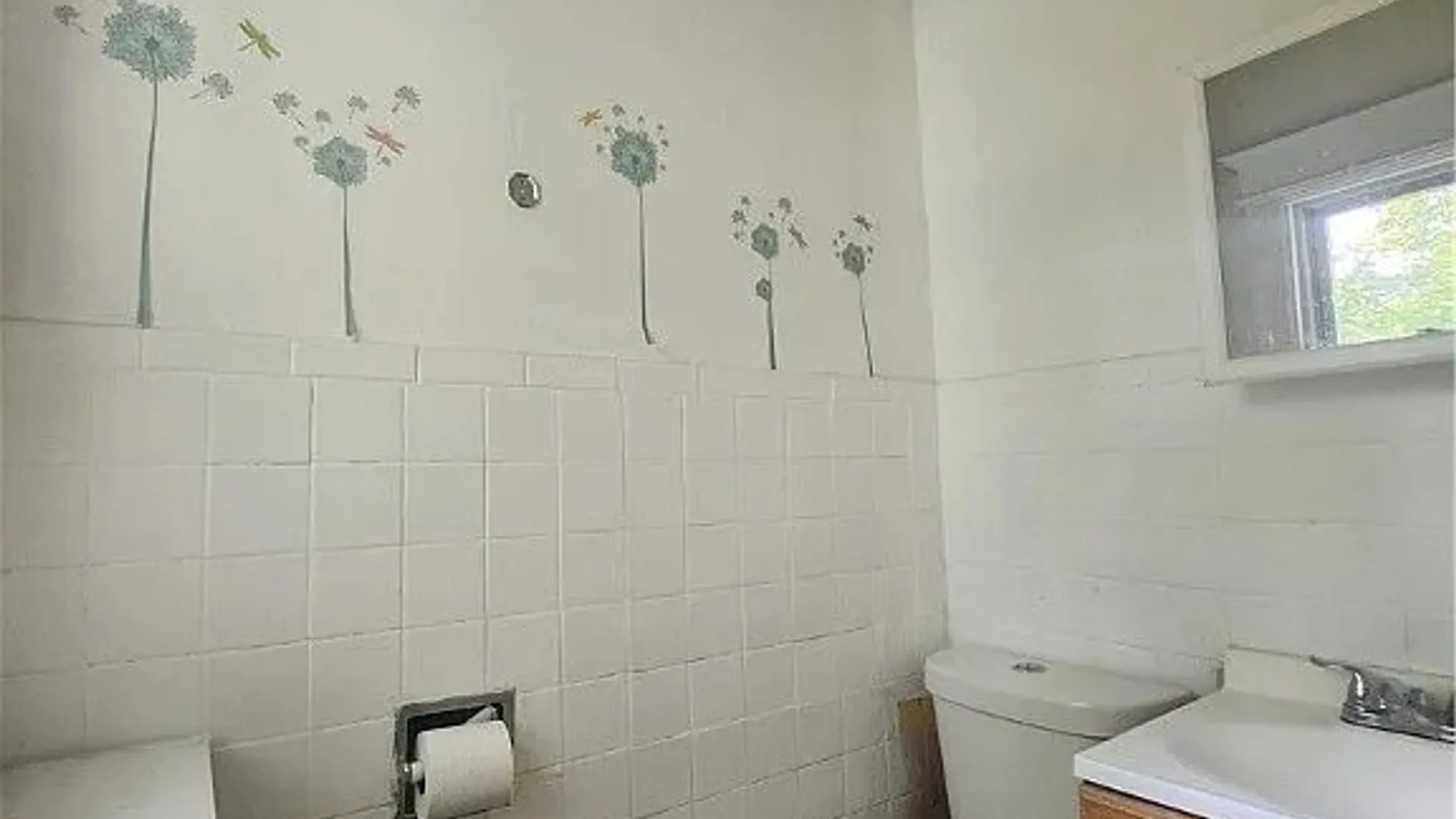 Property at 718 Clarendon Street, Syracuse, NY 13210 12