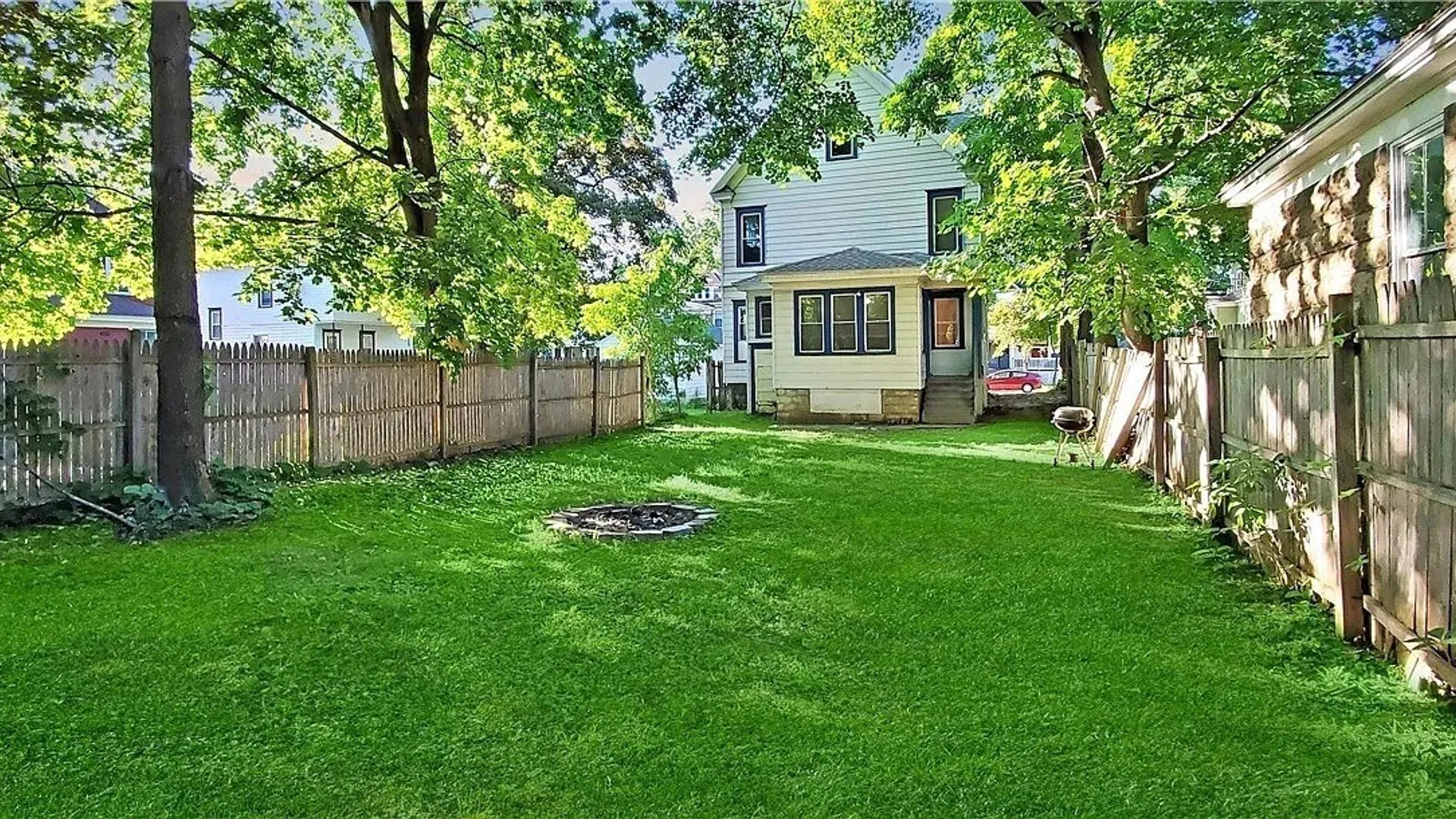 Property at 718 Clarendon Street, Syracuse, NY 13210 15