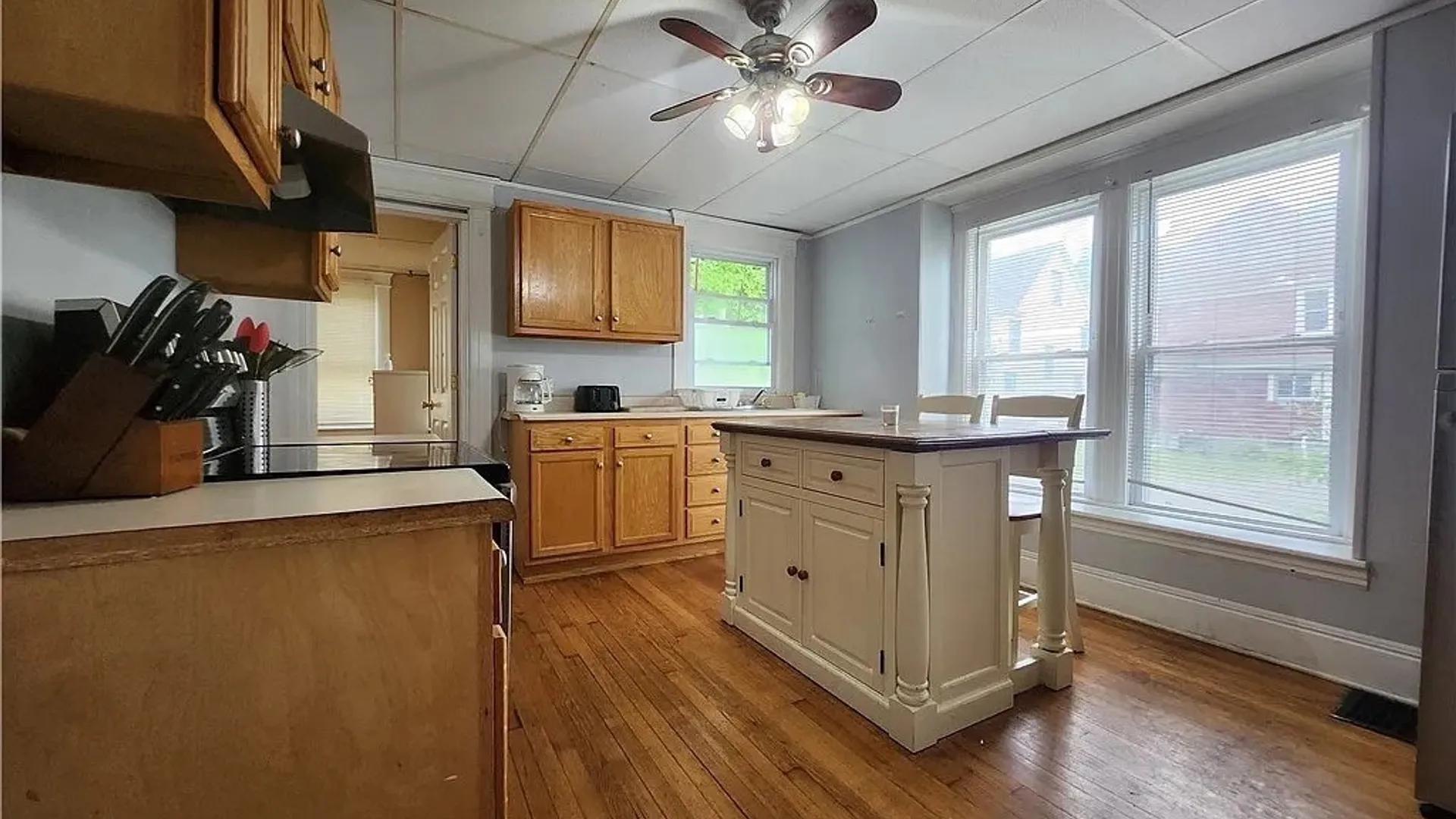 Property at 718 Clarendon Street, Syracuse, NY 13210 3