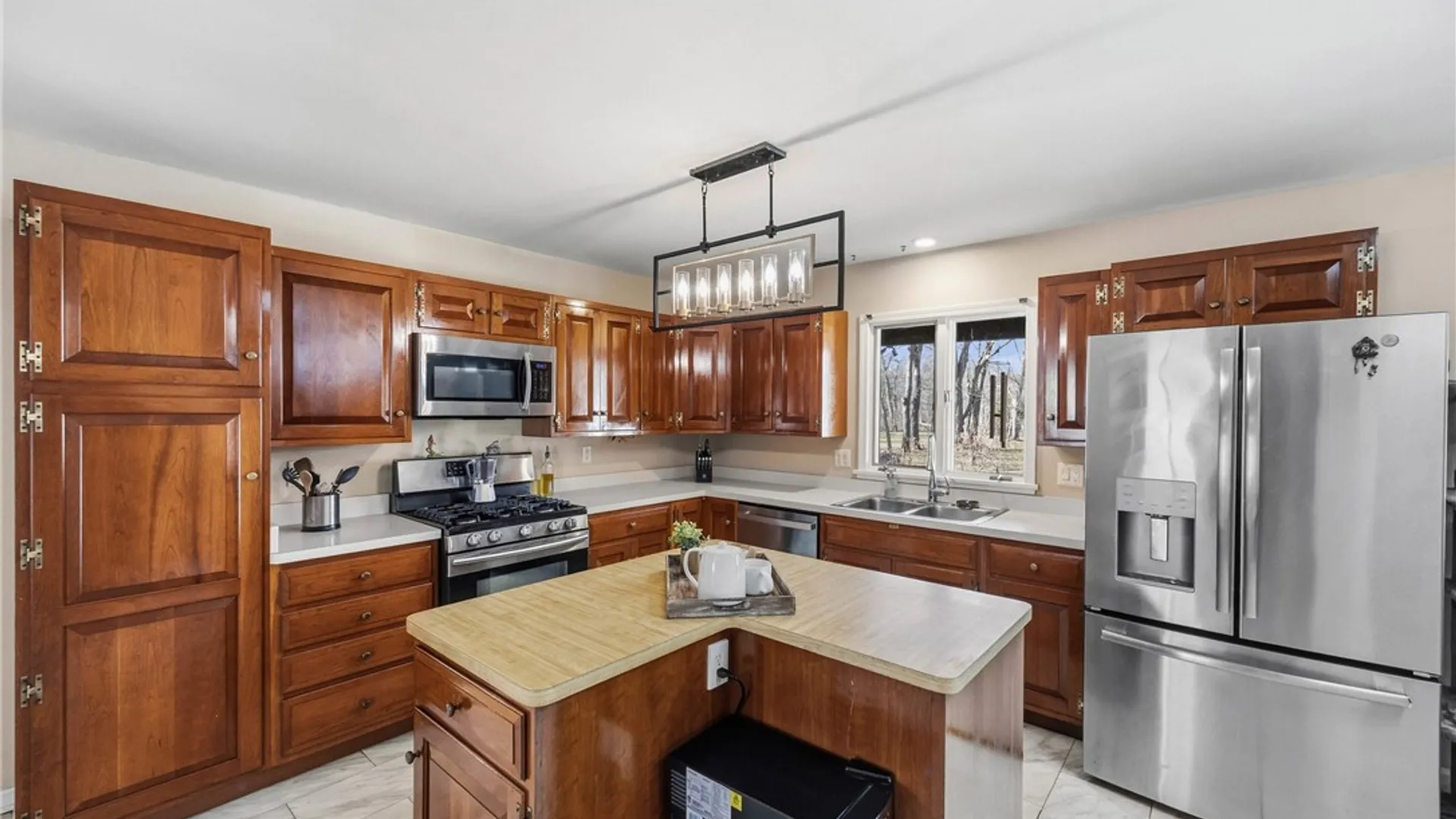 Property at 1738 Creek St, Penfield, NY 14526 13