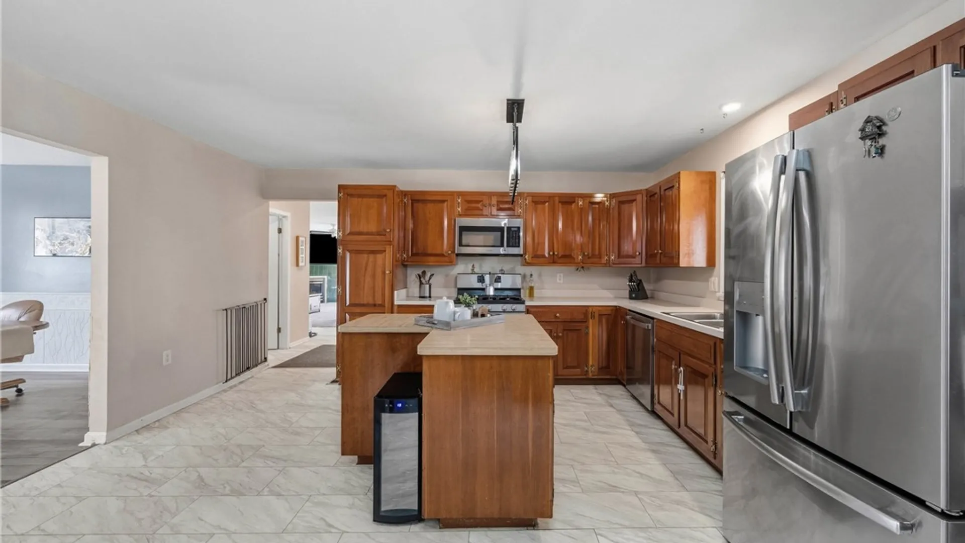 Property at 1738 Creek St, Penfield, NY 14526 14