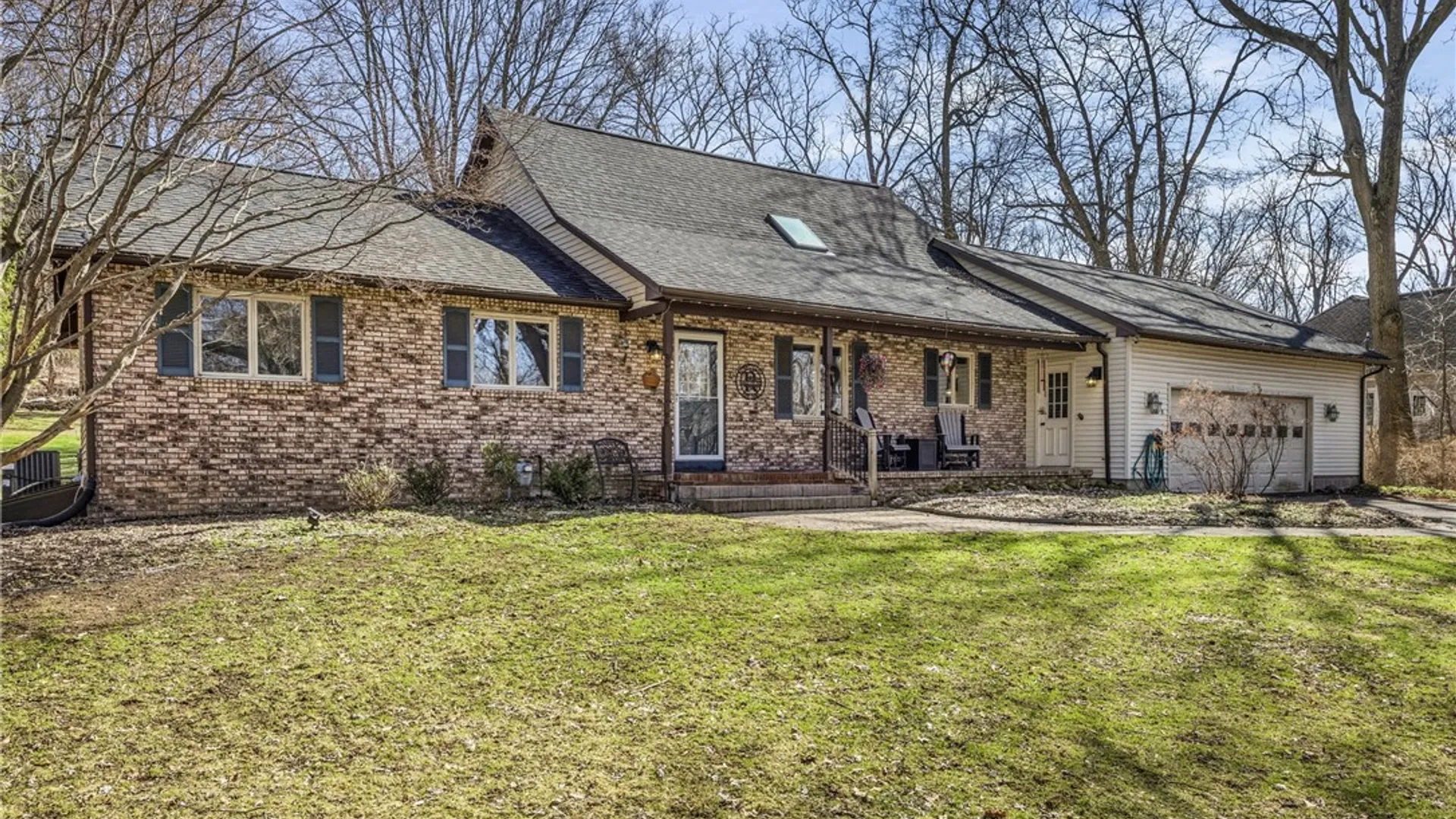 Property at 1738 Creek St, Penfield, NY 14526 3