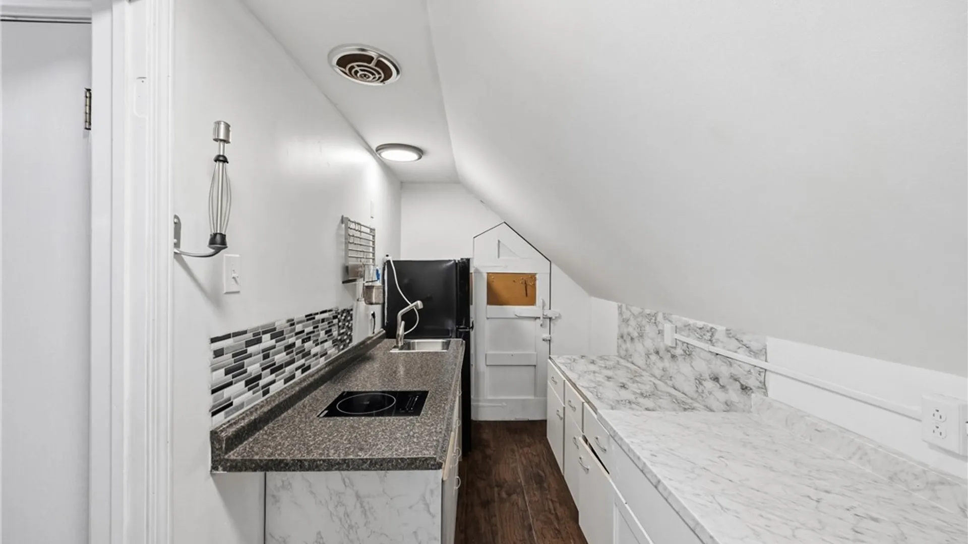 Property at 1738 Creek St, Penfield, NY 14526 38