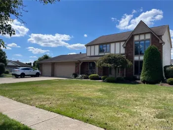 Property at 36 Shadyside Lane, Lancaster, NY 14086