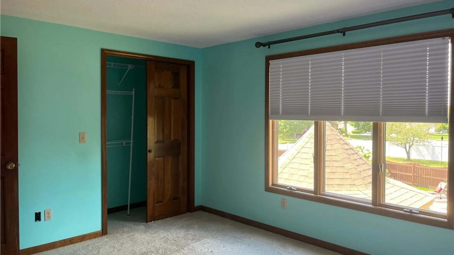 Property at 36 Shadyside Lane, Lancaster, NY 14086 26