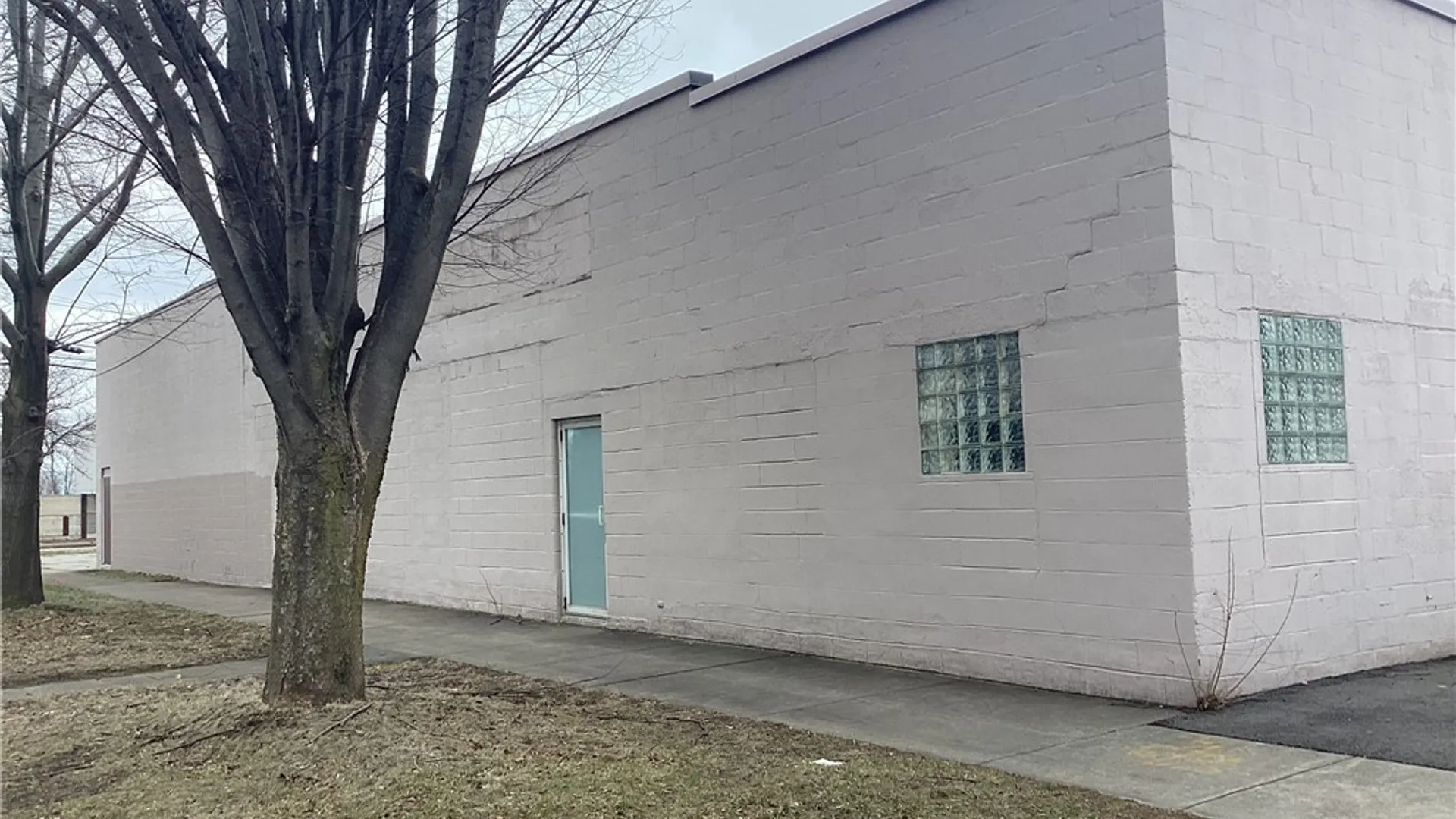 Property at 16 Lincoln Avenue, Rochester, NY 14611 2